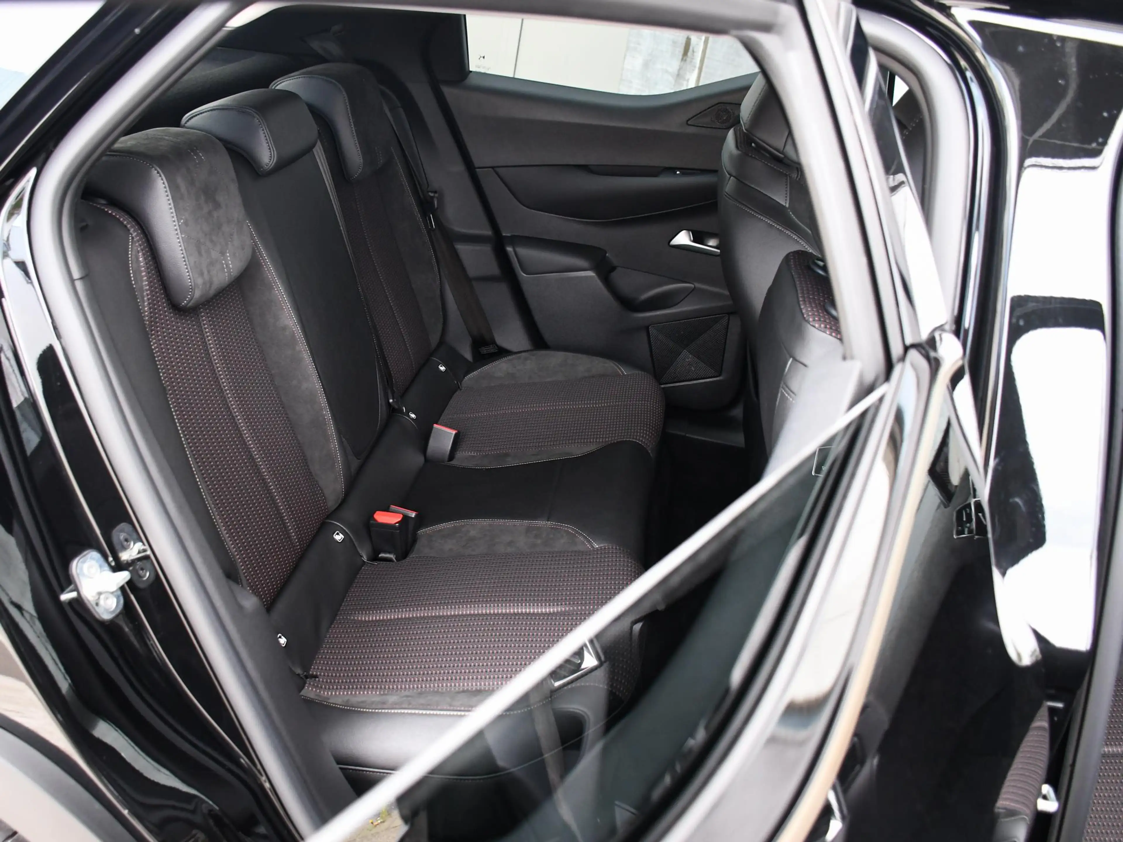 DS Automobiles DS 3 E-Tense Edition France 54 kWh 156pk Automaat CRUIS — photo 13