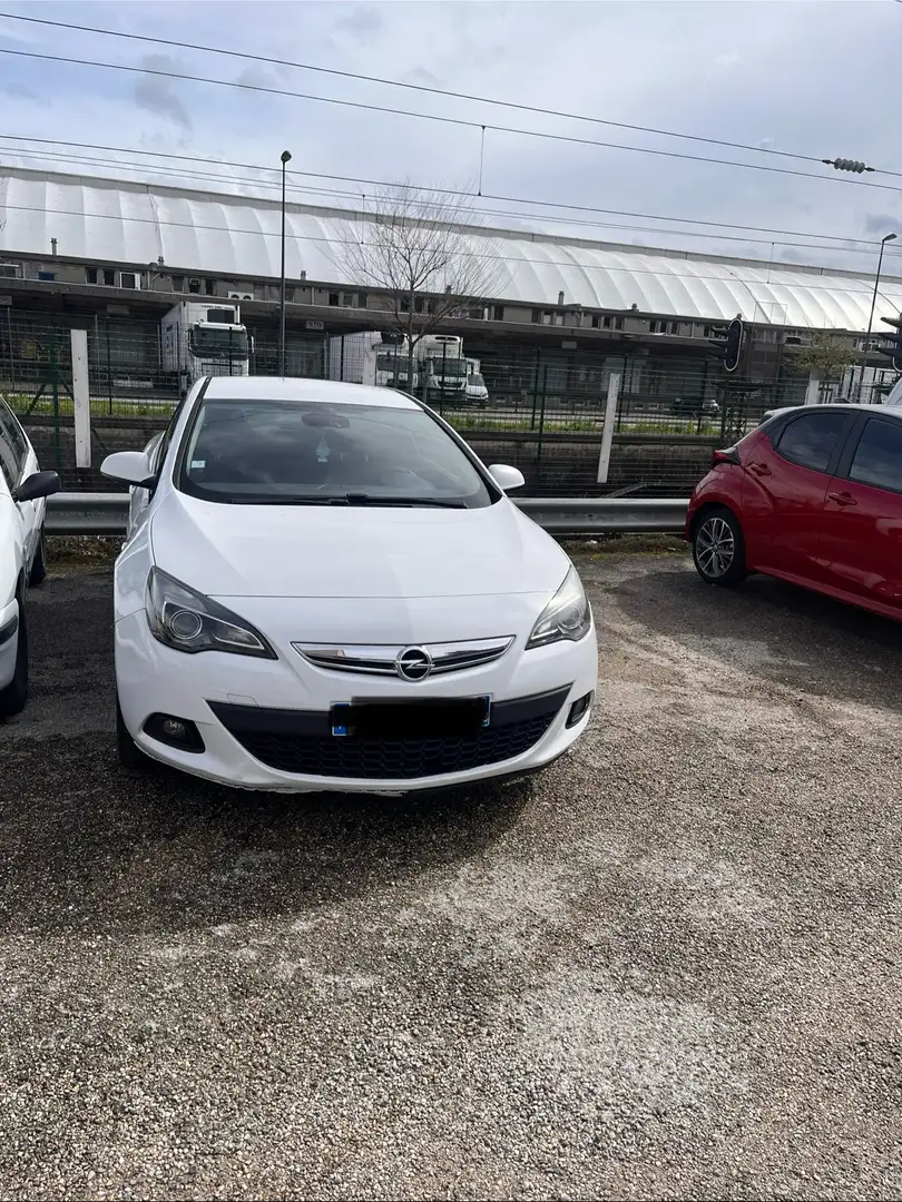 Opel Astra GTC 1.7 CDTI 130 ch FAP Start/Stop Sport - 1