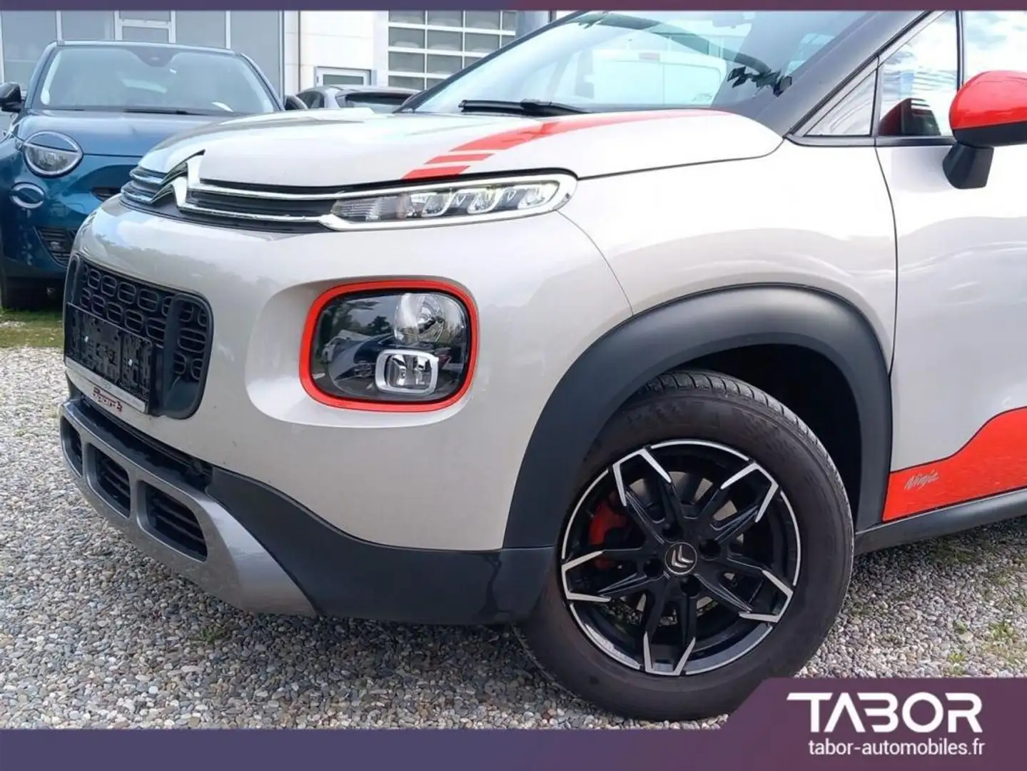 Citroen C3 Aircross 1.2 PT 110 EAT6 Feel radars Jaune - 2
