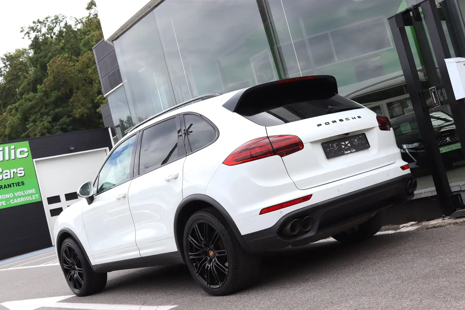 Porsche Cayenne 3.0D V6 262CV PDK GPS CUIR CAMERA JA21 Wit - 2