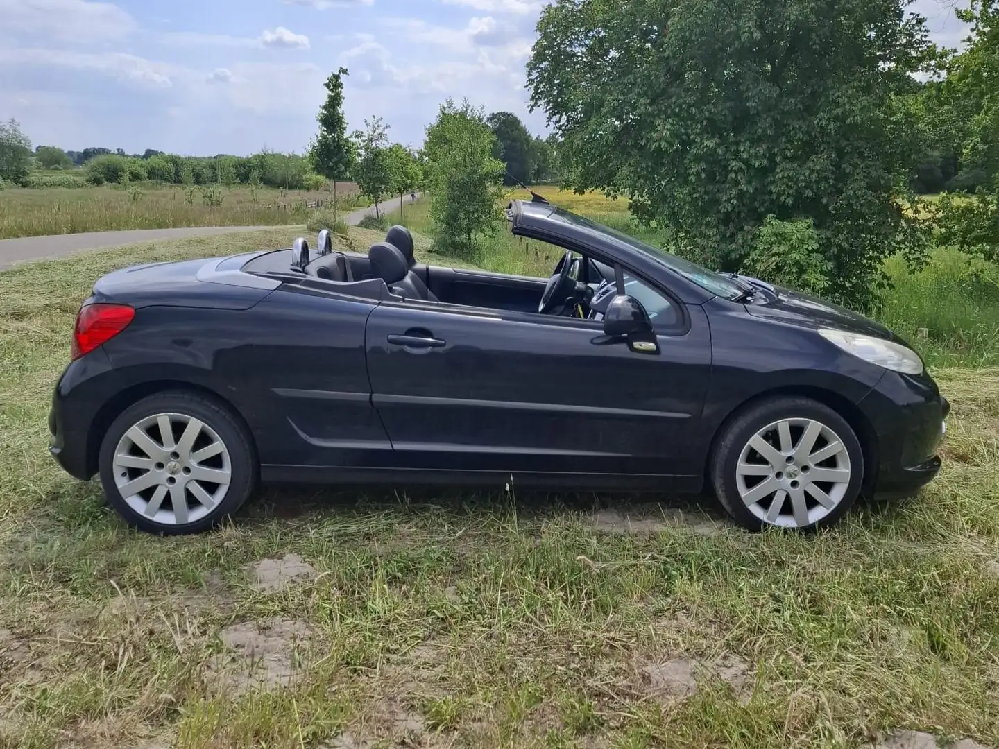 Peugeot 207 207 1.6 VTi Zwart - 1
