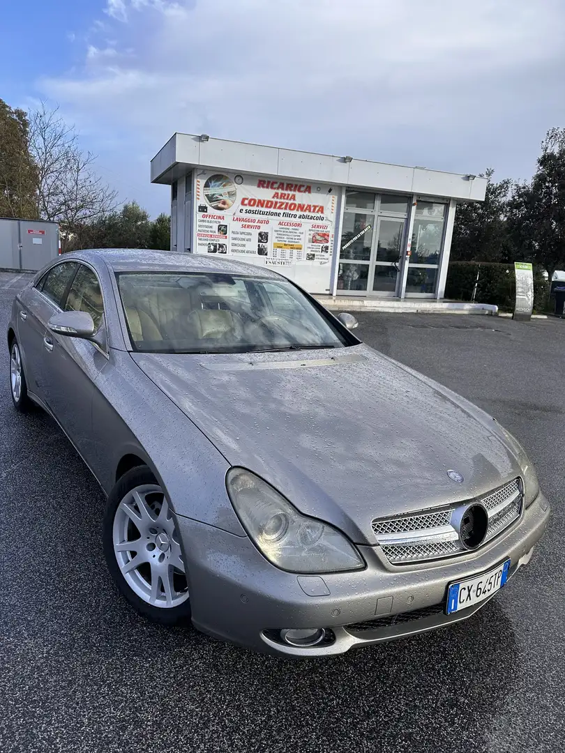 Mercedes-Benz CLS 320 cdi V6 - 1