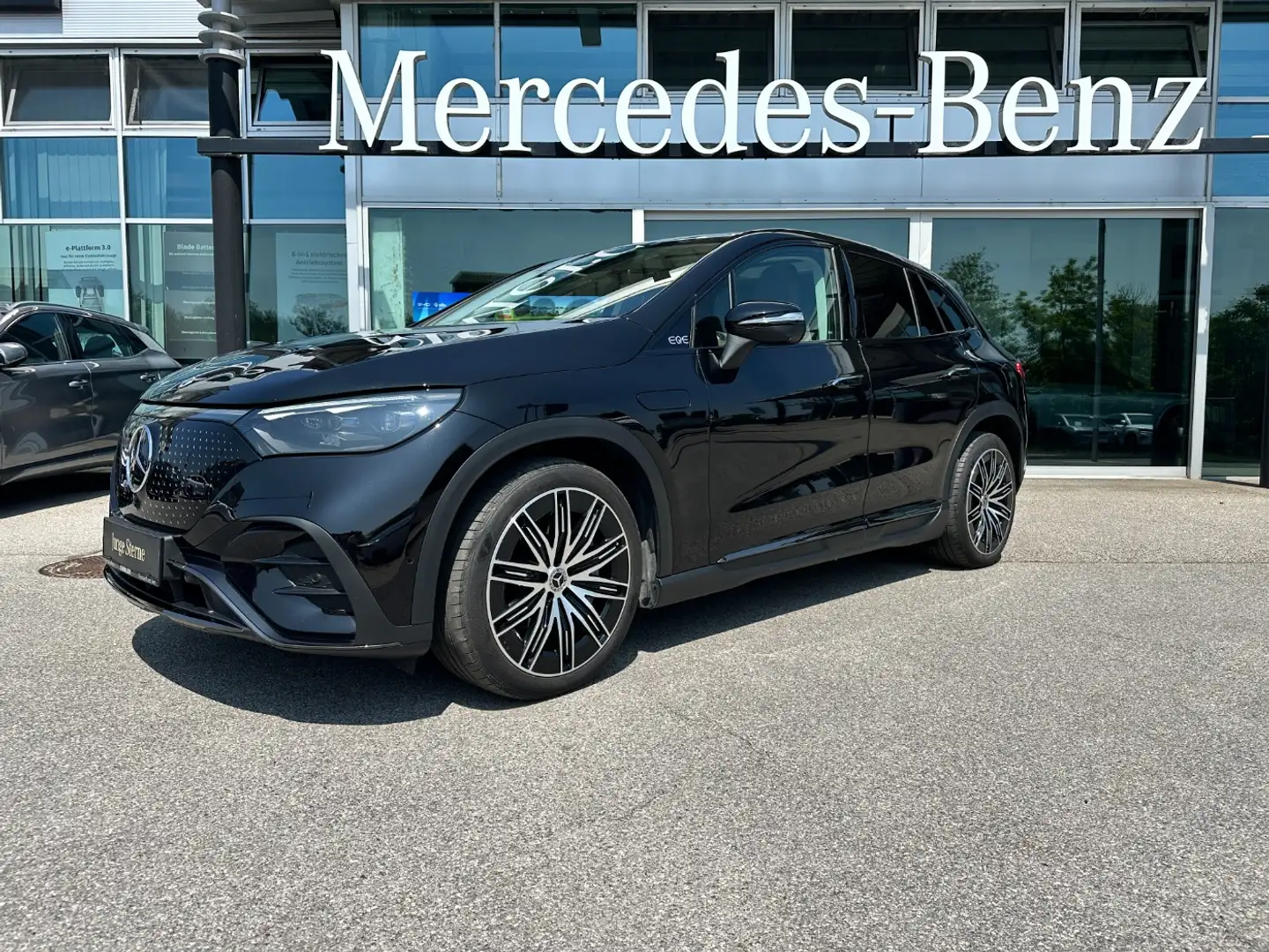 Mercedes-Benz EQE SUV EQE 350+ SUV AMG Panorama Hinterachslenkung Schwarz - 2