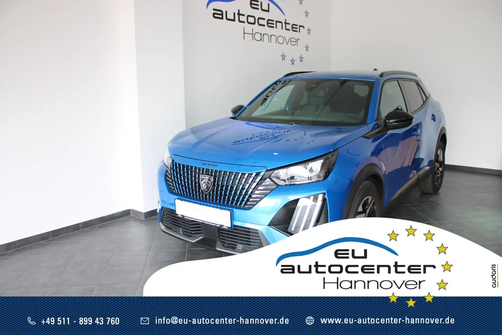 Peugeot 2008 1.2 PureTech 100 PS S&S Allure Blau - 1