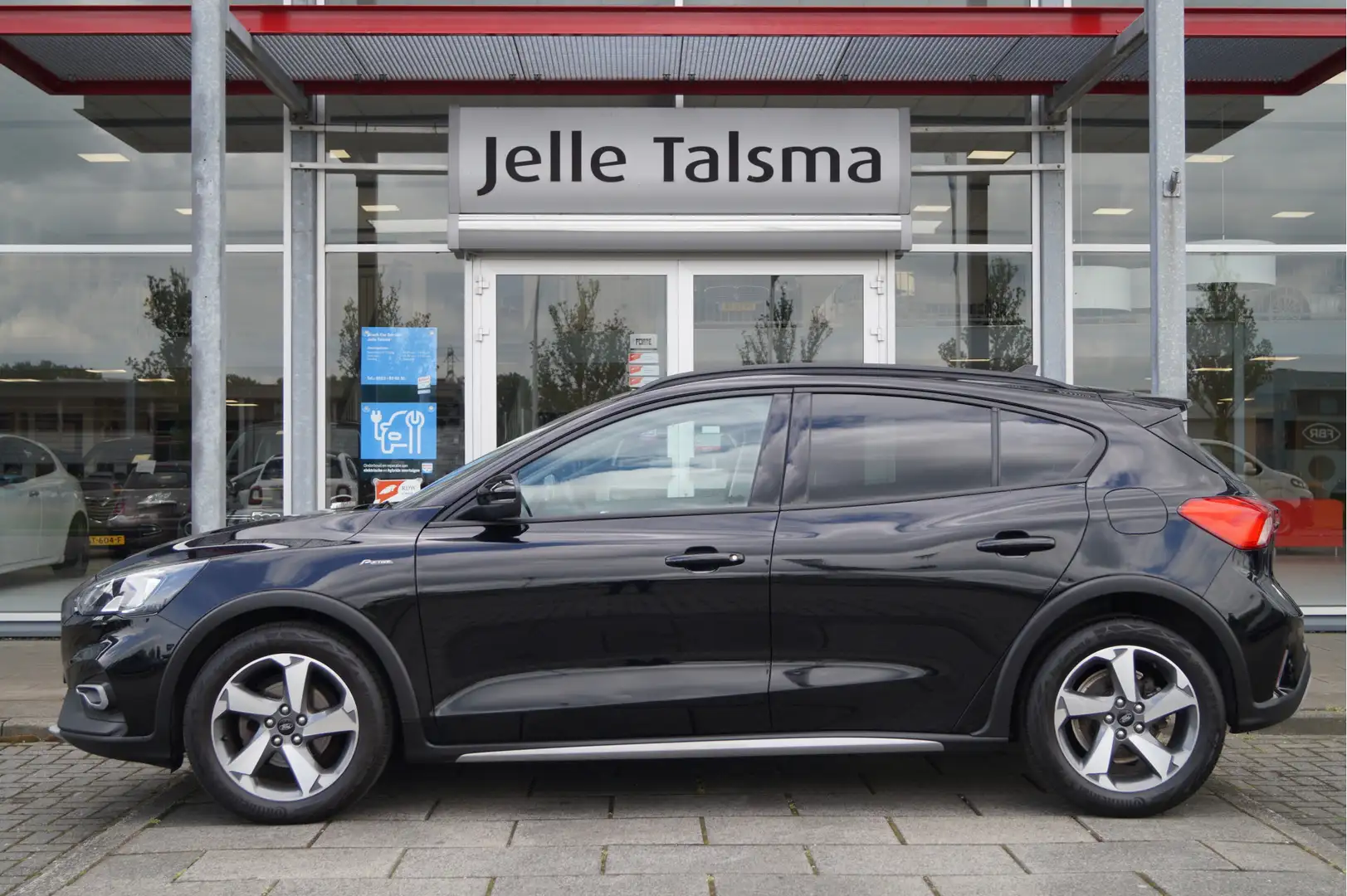 Ford Focus 1.0 EcoBoost Hybrid Active Business | Navigatie | Grijs - 2