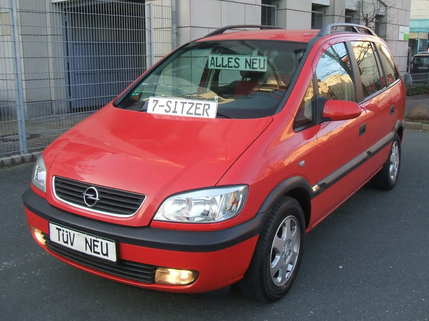Opel Zafira 1.6* -7.Sitzer* 1.HAND*Auf Wunsch TÜV-ALLES-NEU Rot - 1