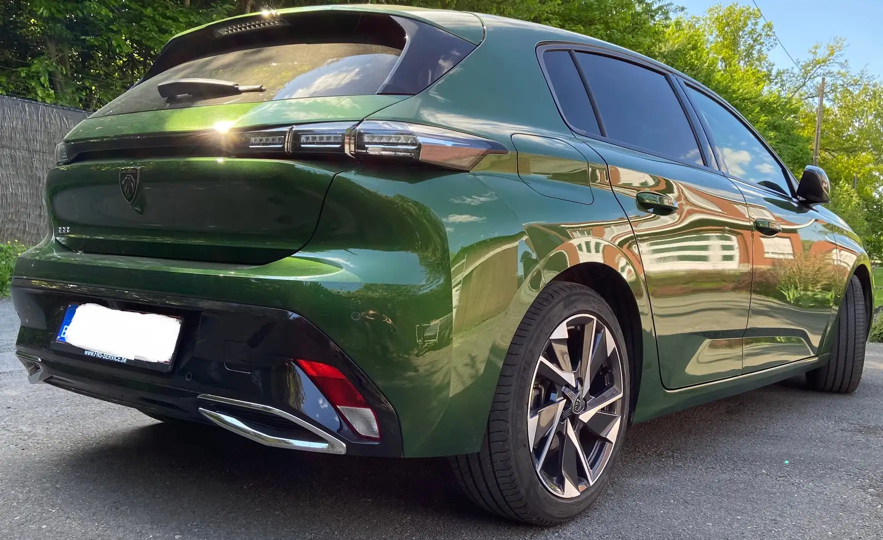 Peugeot 308 308 PureTech 130 EAT8 Allure Pack Groen - 2