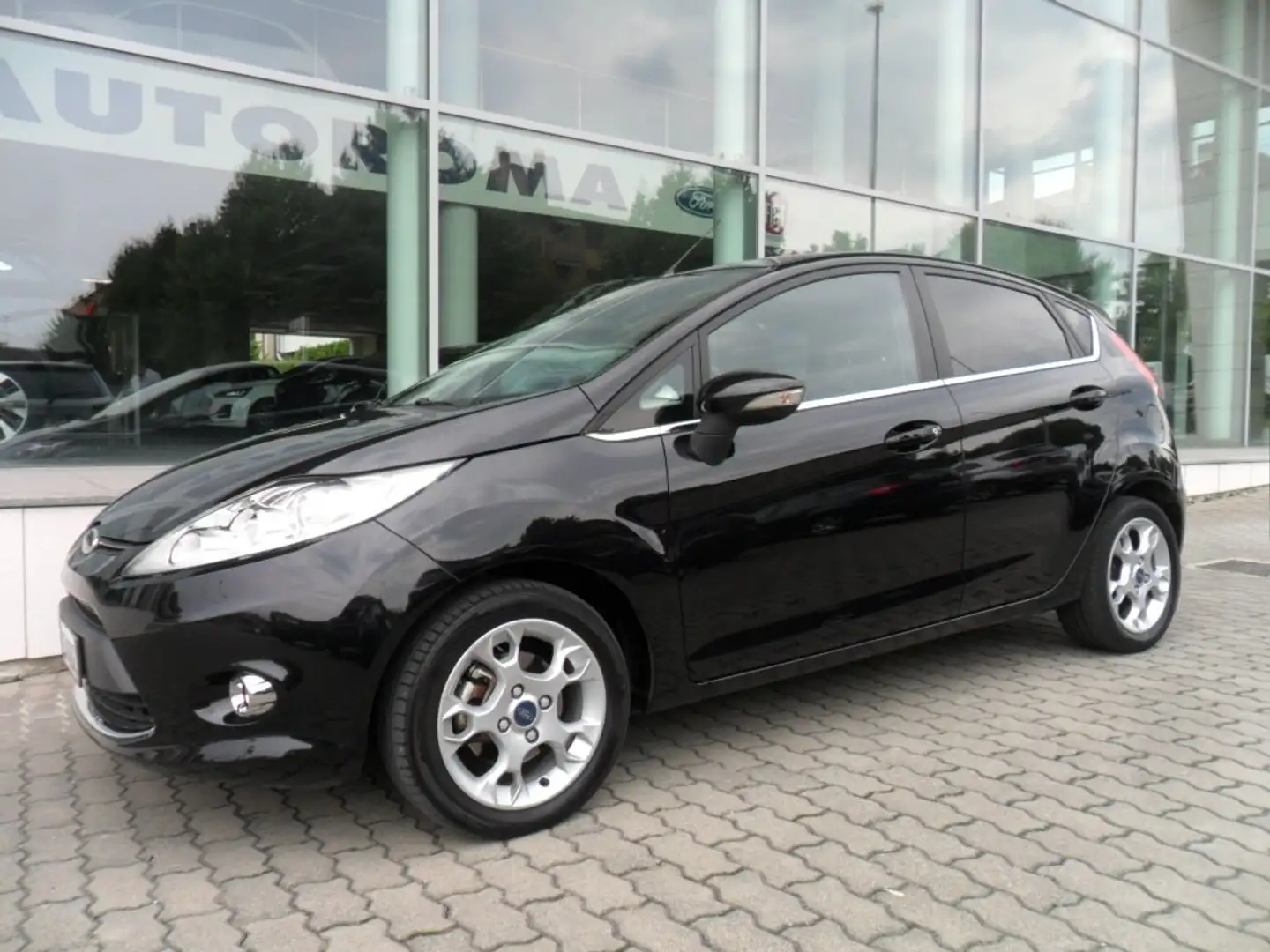 Ford Fiesta Fiesta VI  5p 1.2 16v Titanium 82cv Nero - 1