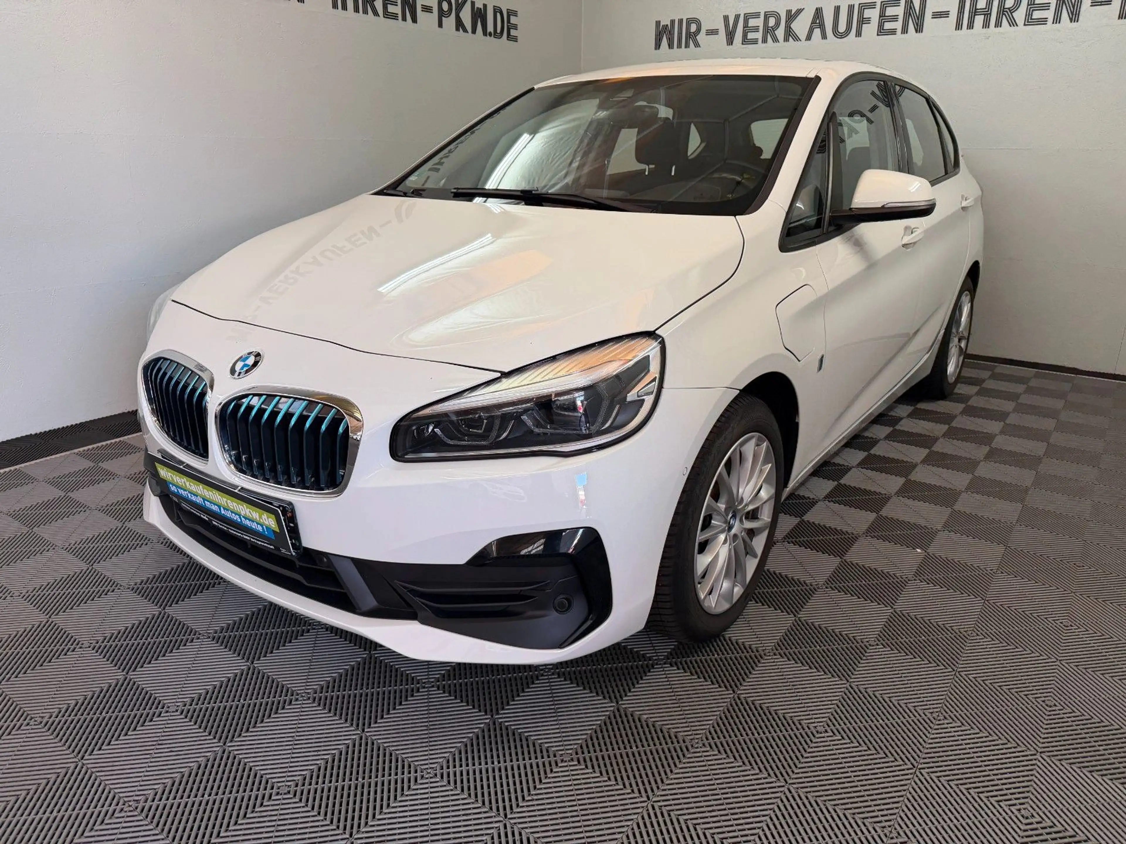 BMW 225 225Xe Active Tourer Advan.*NAVI*TEMPO*SCHE — photo 4