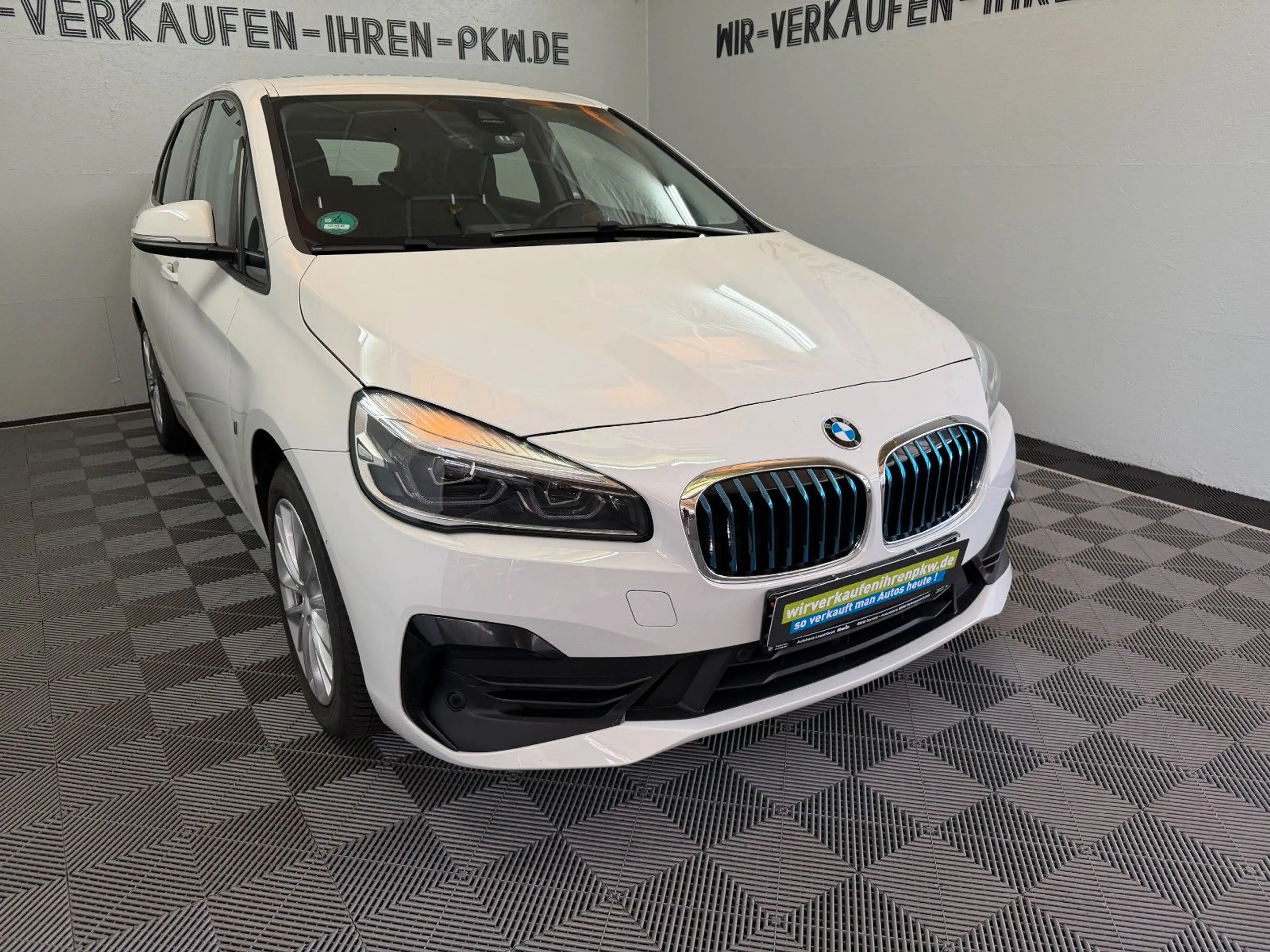BMW 225 225Xe Active Tourer Advan.*NAVI*TEMPO*SCHE — photo 2