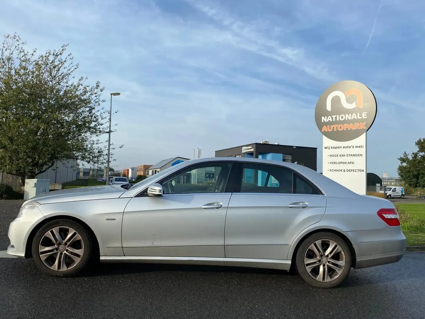 Mercedes-Benz E-klasse 2009 * 250CDI * ATM * 351.D KM * Grey - 2