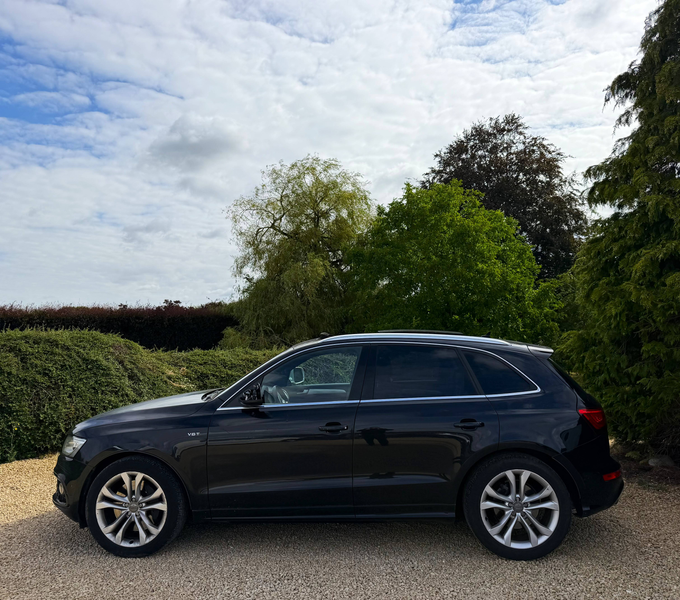 Audi SQ5 SQ5 3.0 TDi V6 Quattro 313 CV FULL OPTIONS PANORAMIQUE GPS CAMERA LED JANTES 20' — photo 2