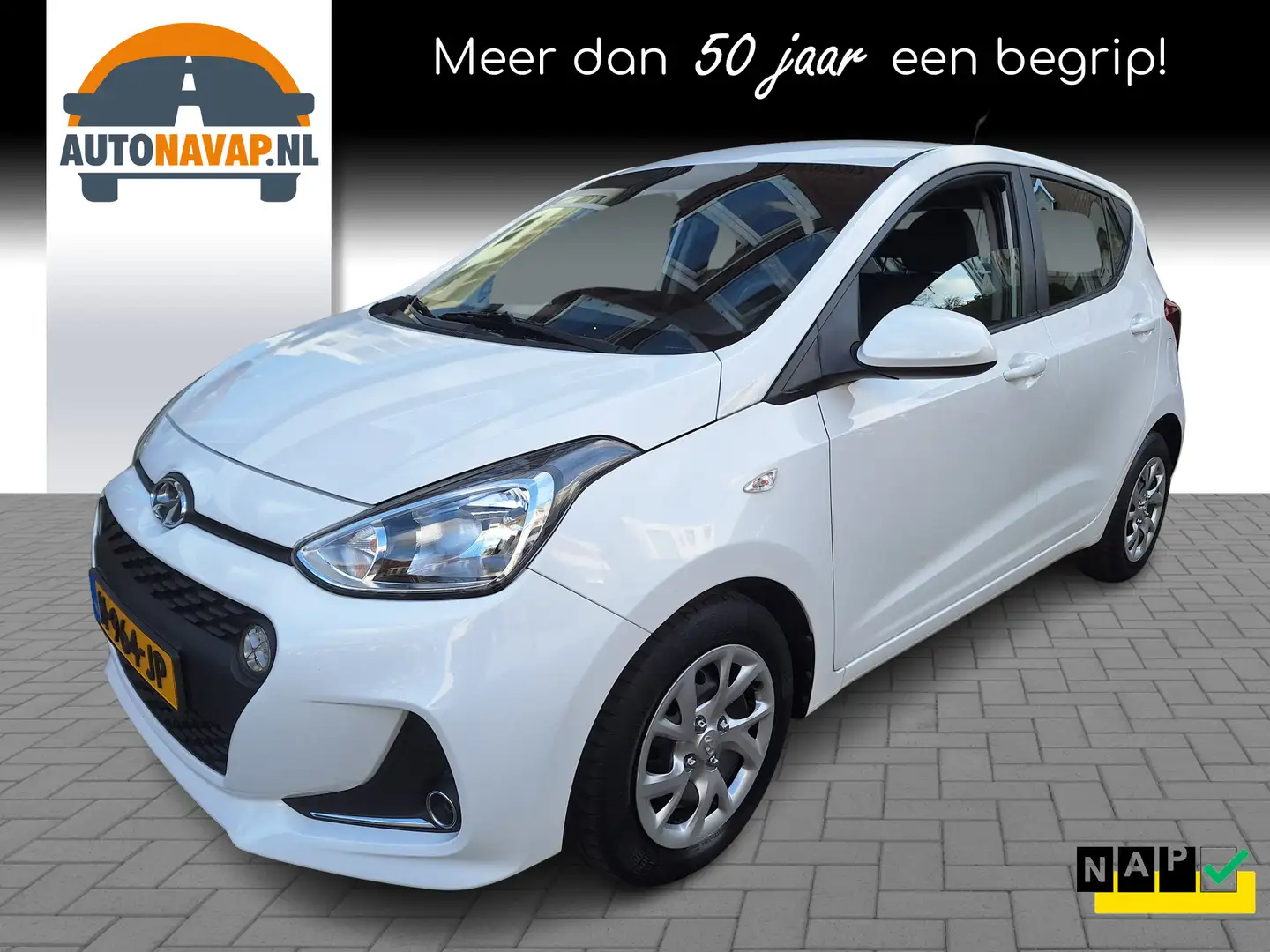 Hyundai i10 1.0i Comfort /Navi/Apple/Android/Cruise/Pdc/Garant Wit - 1