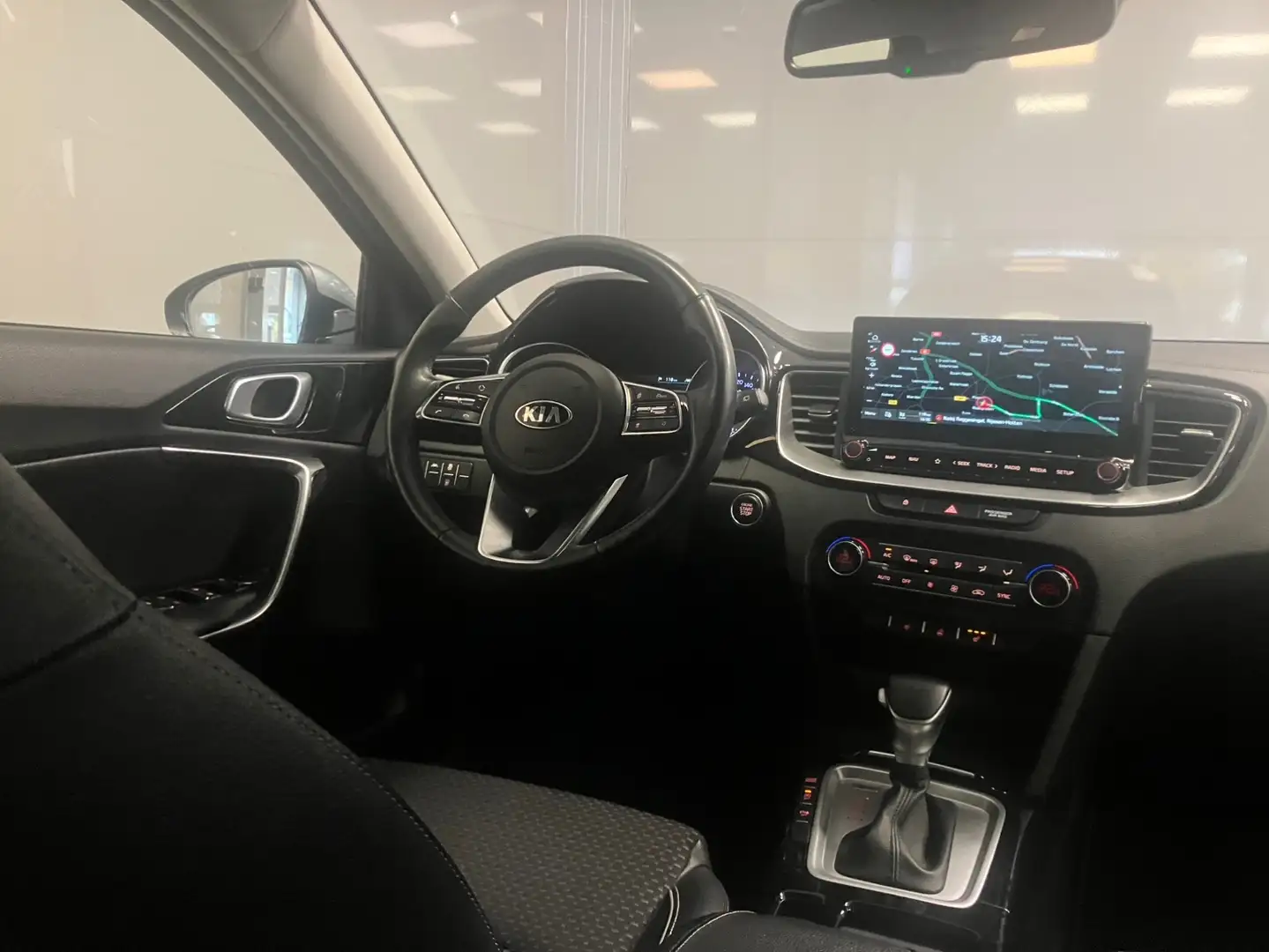 Kia Ceed SW / cee'd SW Sportswagon 1.5 T-GDi DynamicPlusLine 160 PK !!! | Grijs - 2