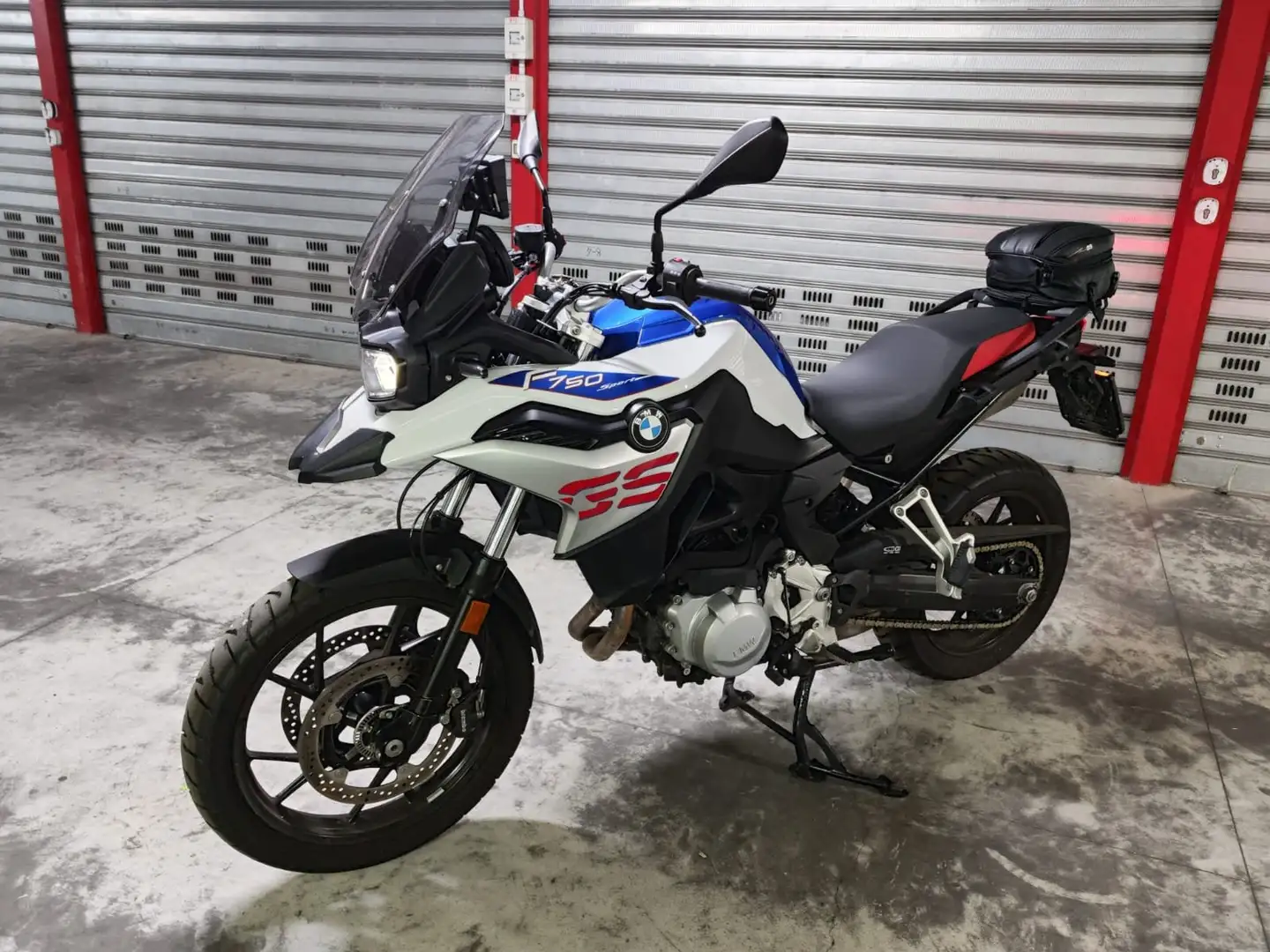 BMW F 750 GS Sport Bílá - 1