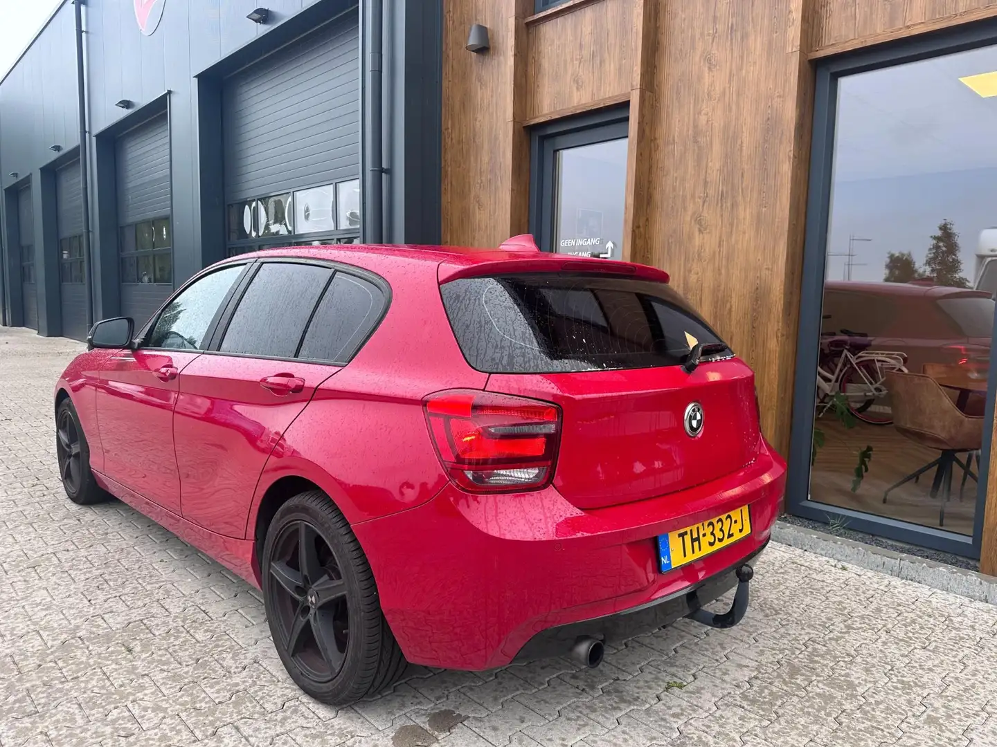 BMW 114 1-serie 114i EDE pdc trekhaak sportieve hatchbak ! Rouge - 2