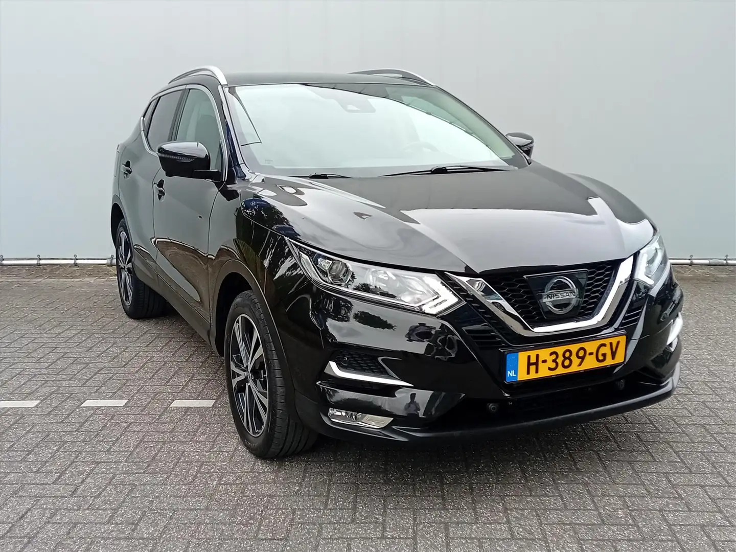 Nissan Qashqai 1.2 115pk DIG-T XTRONIC N-Connecta Nero - 2