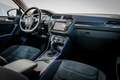 Volkswagen Tiguan 2.0 TDi Automaat Highline I Org. Trehkaak I Virtua Zwart - thumbnail 3