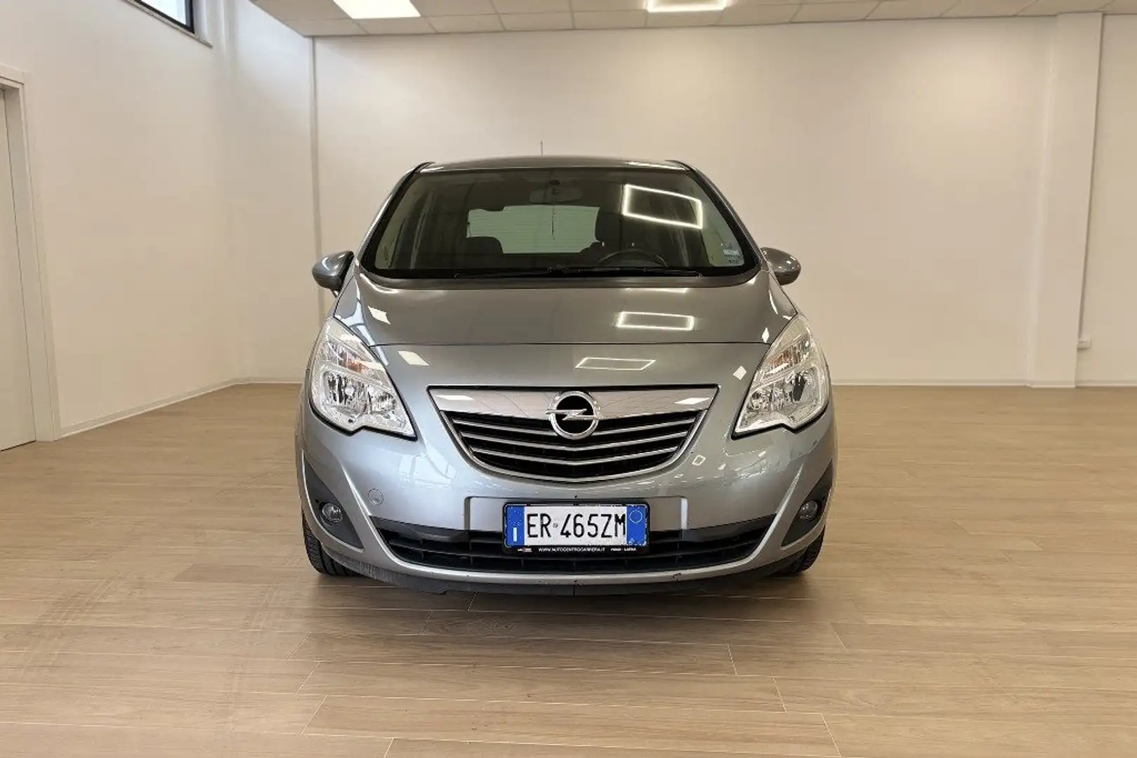 Opel Meriva 1.3 CDTI 95CV ecoFLEX Cosmo Gris - 2