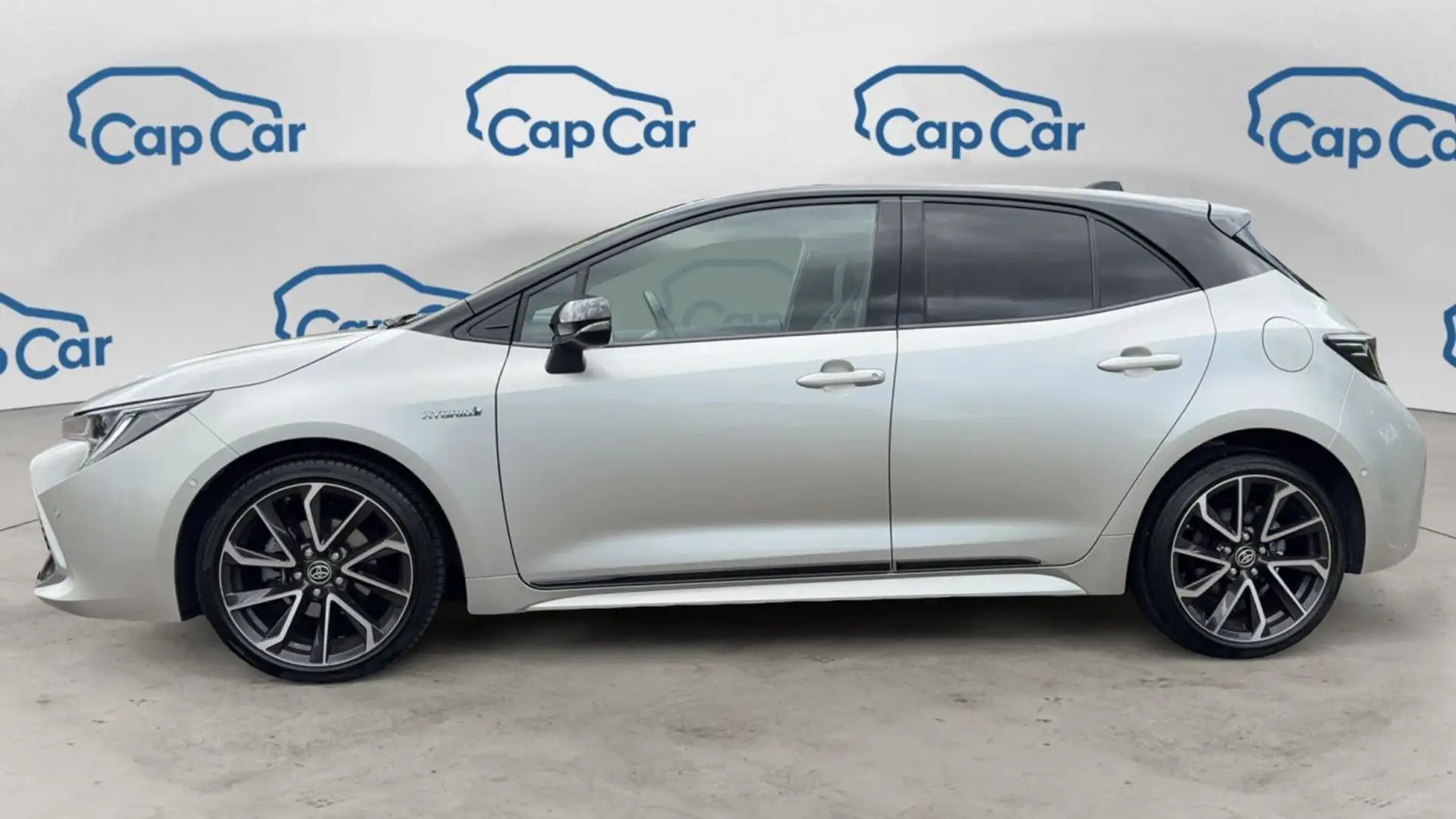 Toyota Corolla 1.8 122 Hybrid CVT Collection - 2