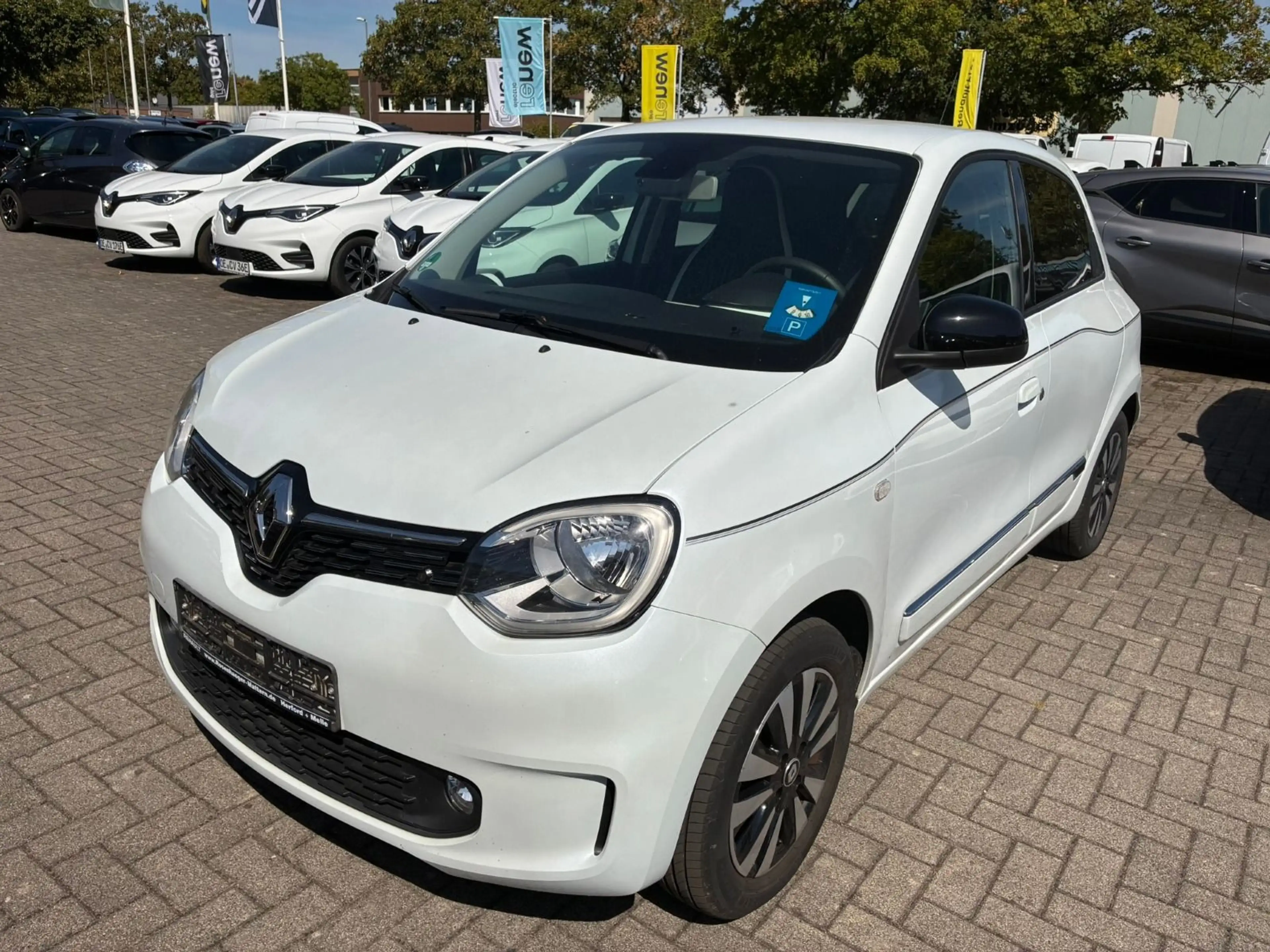 Renault Twingo Techno Electric Kamera Navigation