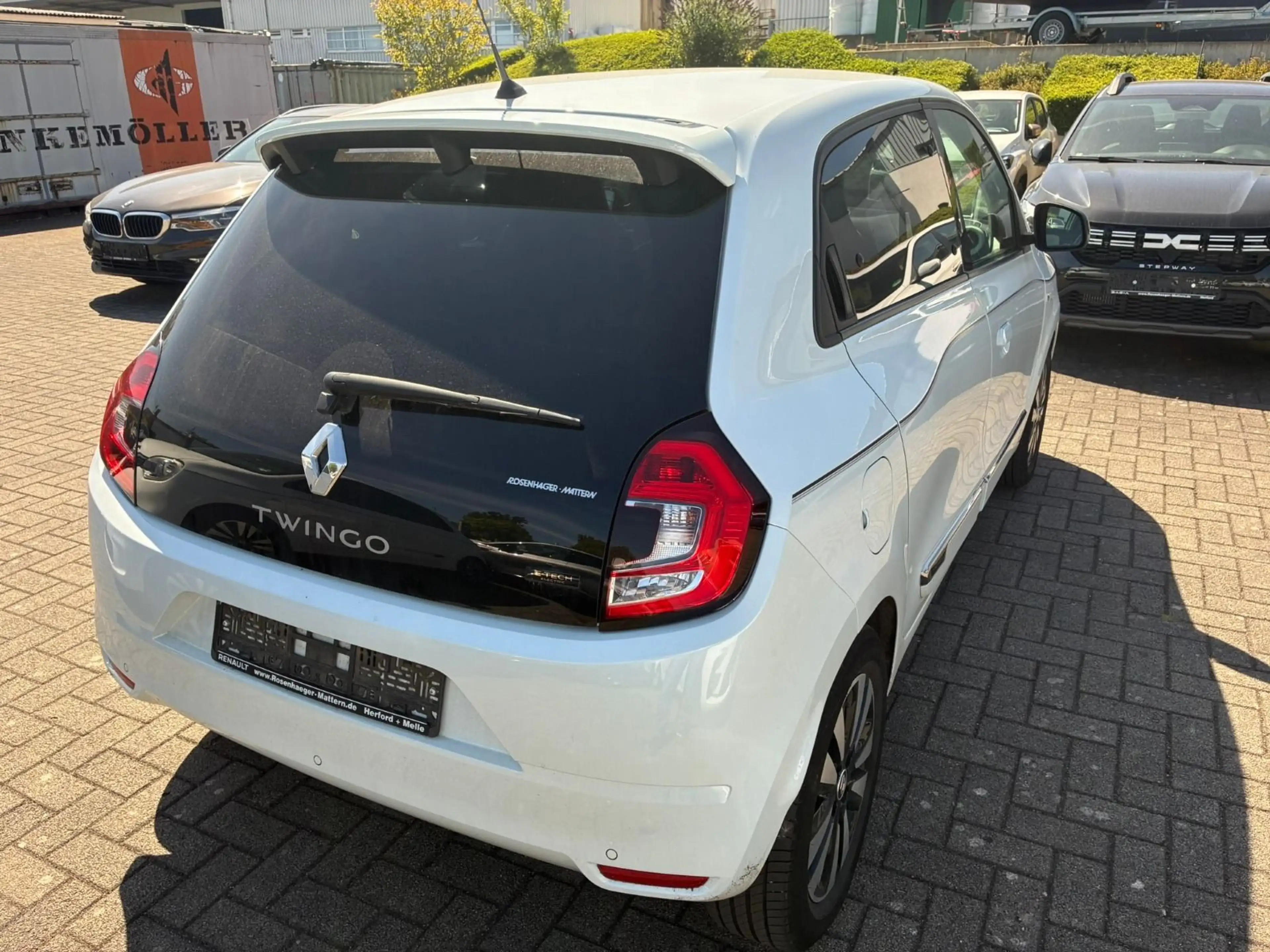 Renault Twingo Techno Electric Kamera Navigation — photo 2