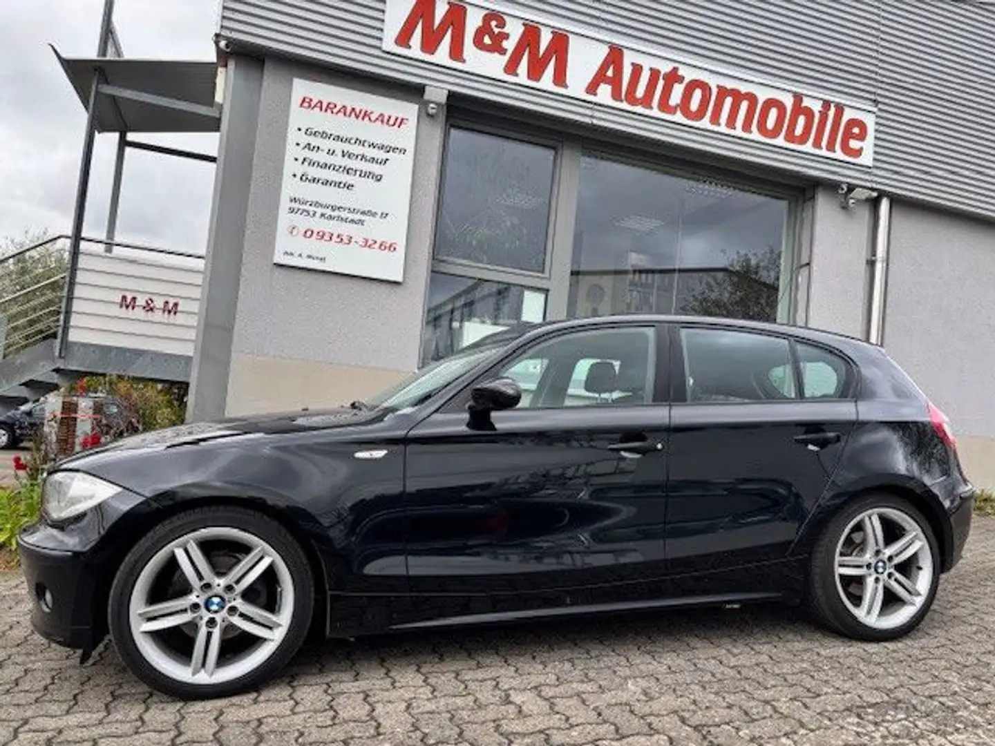 BMW 118 i Lim. Ölverbrauch*Klimaa.+Navi+GSHD+Alu+PDC* Schwarz - 1
