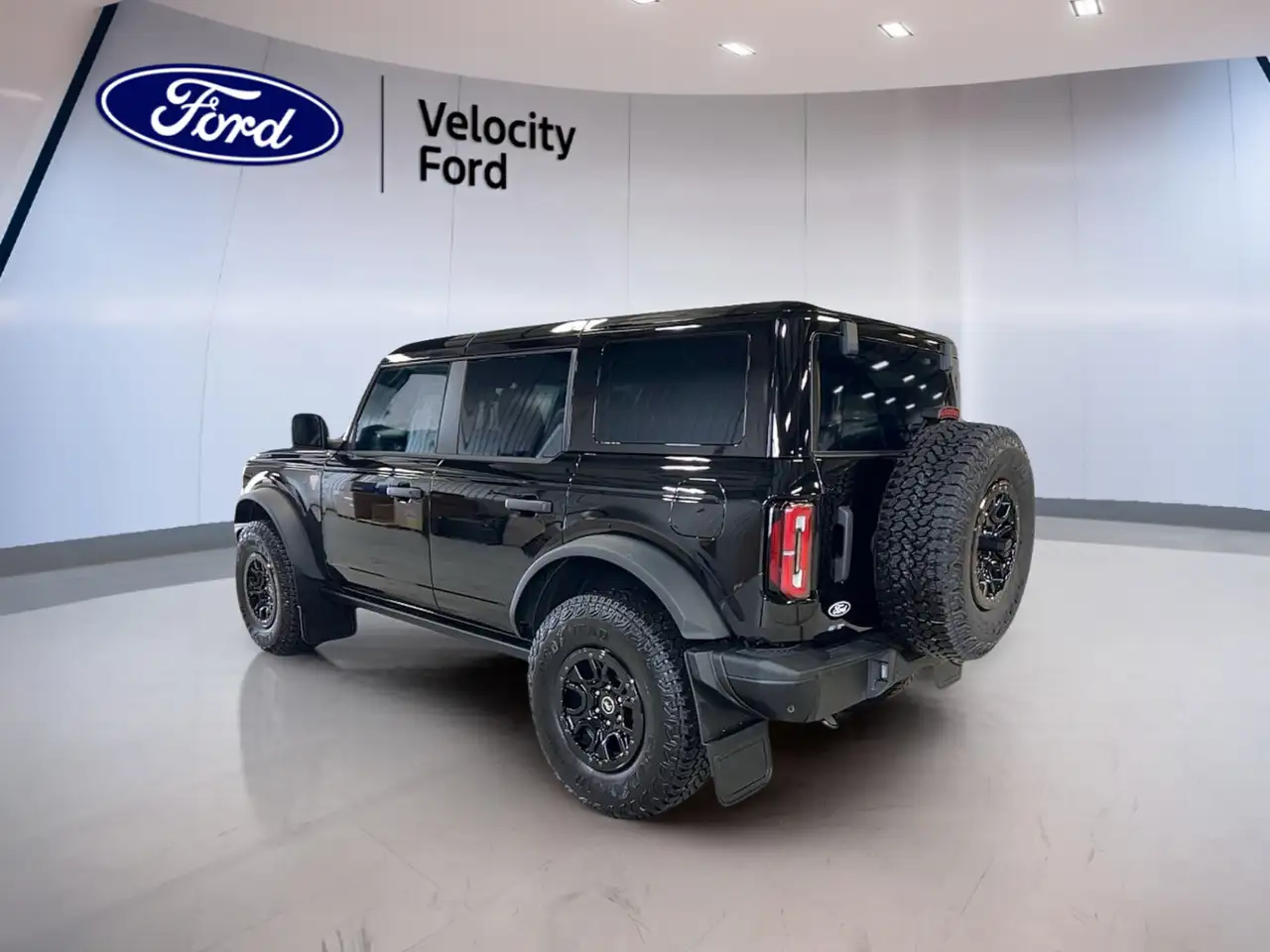 Ford Bronco снимка Ford Bronco
