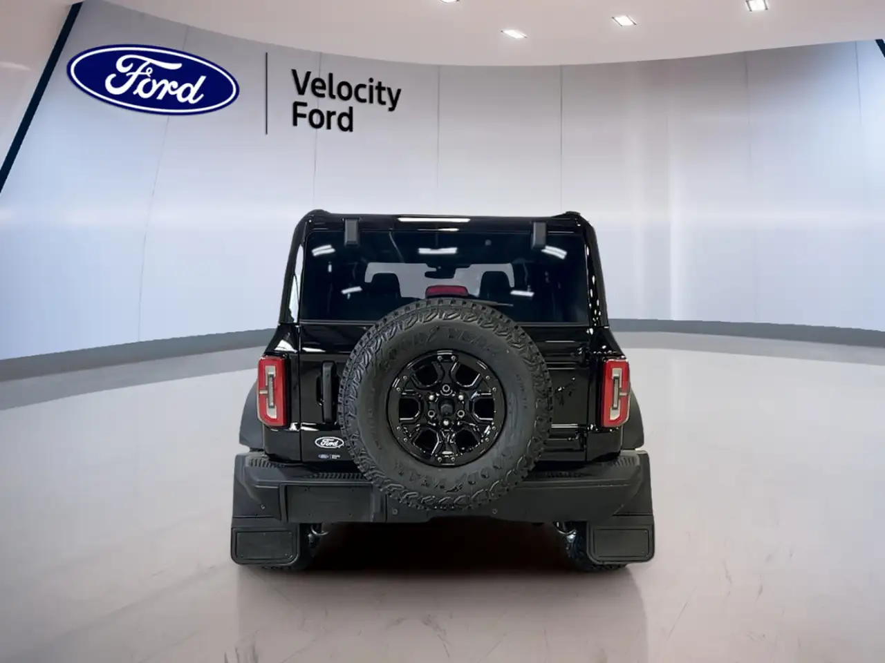 Ford Bronco снимка Ford Bronco