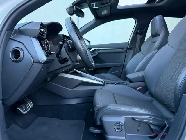 Audi A3 view 10
