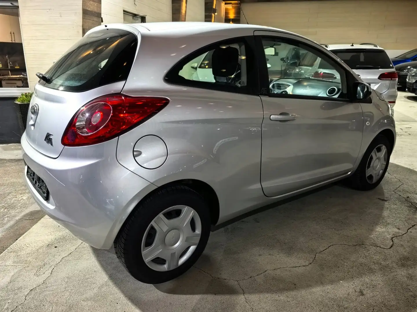 Ford Ka/Ka+ Trend Argintiu - 1
