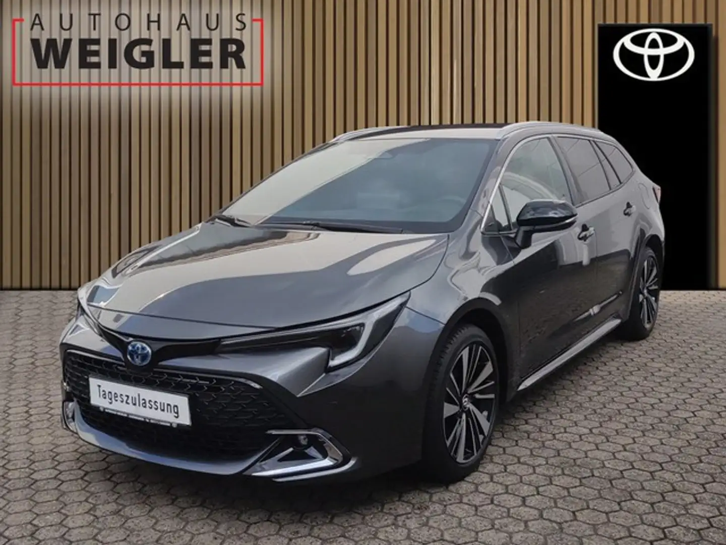 Toyota Corolla TS 2.0 Hybrid Teamplayer Technik Paket Gris - 1