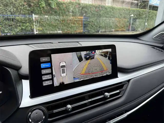 DR Automobiles DR6.0 view 16
