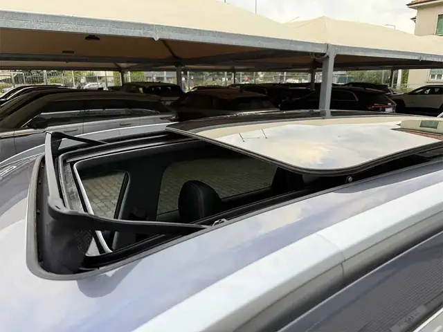 DR Automobiles DR6.0 view 9