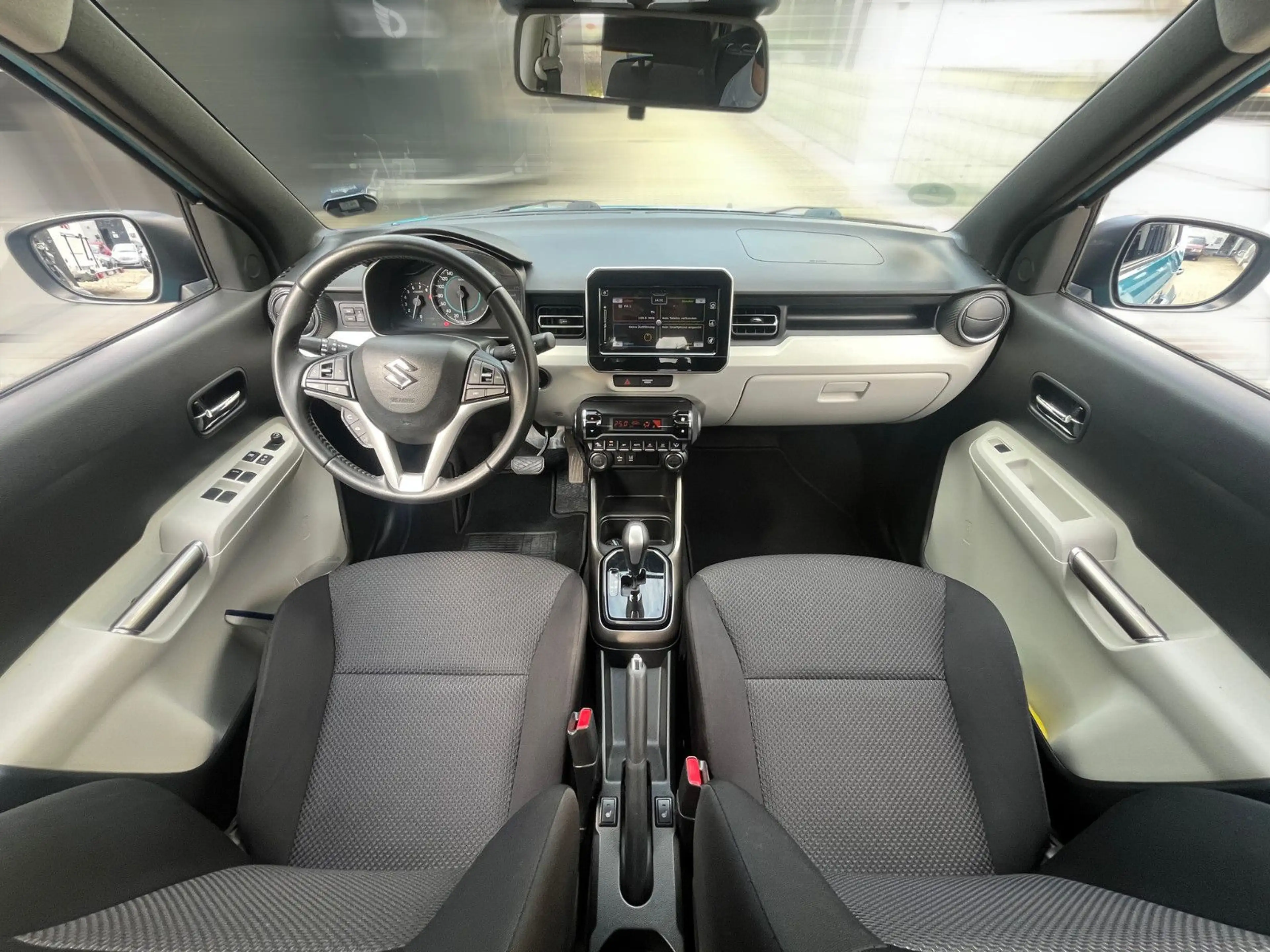Suzuki Ignis 1.2 Automatik Comfort+ Kamera Sitz AHK Tem — photo 2