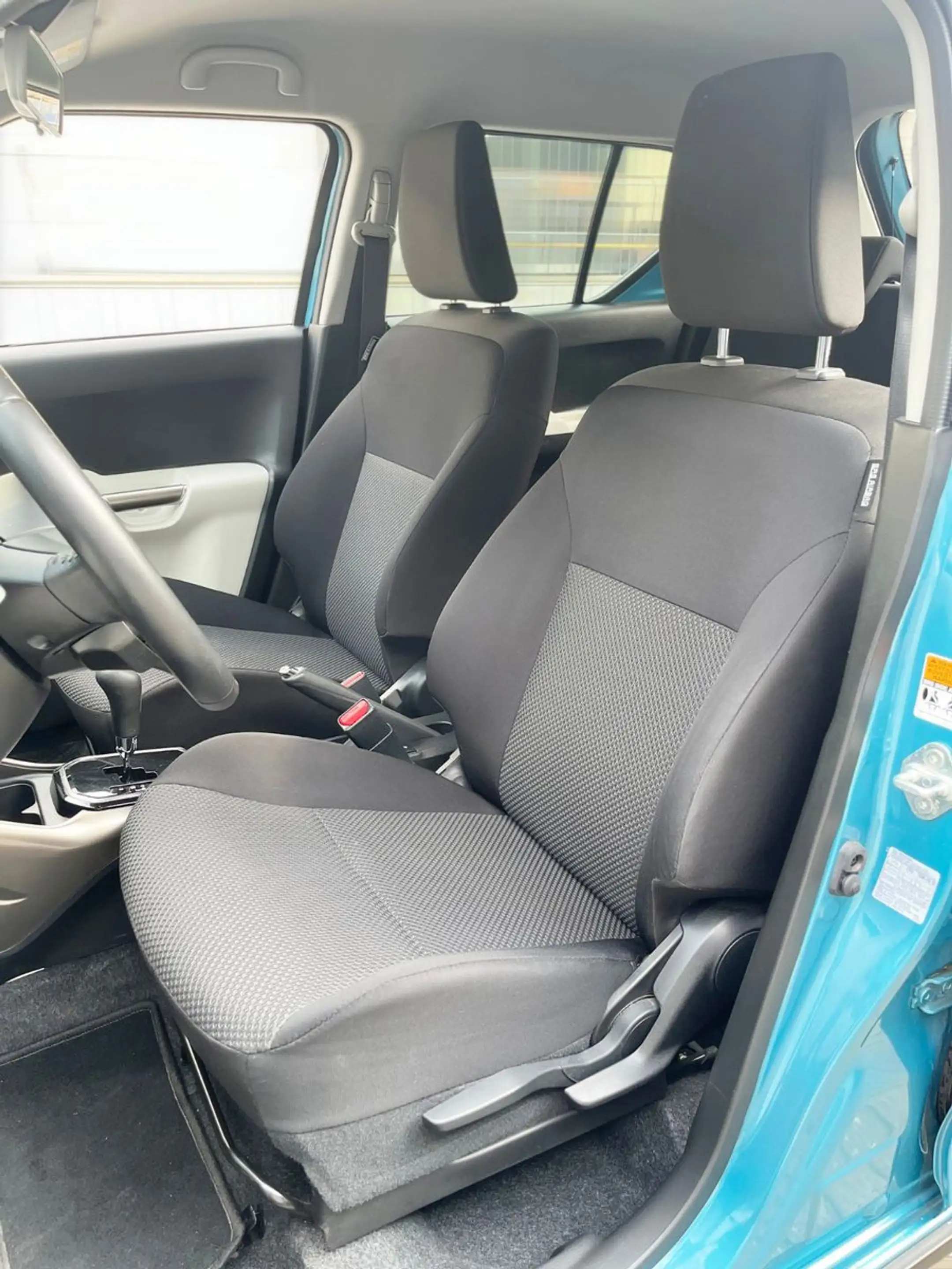 Suzuki Ignis 1.2 Automatik Comfort+ Kamera Sitz AHK Tem — photo 4