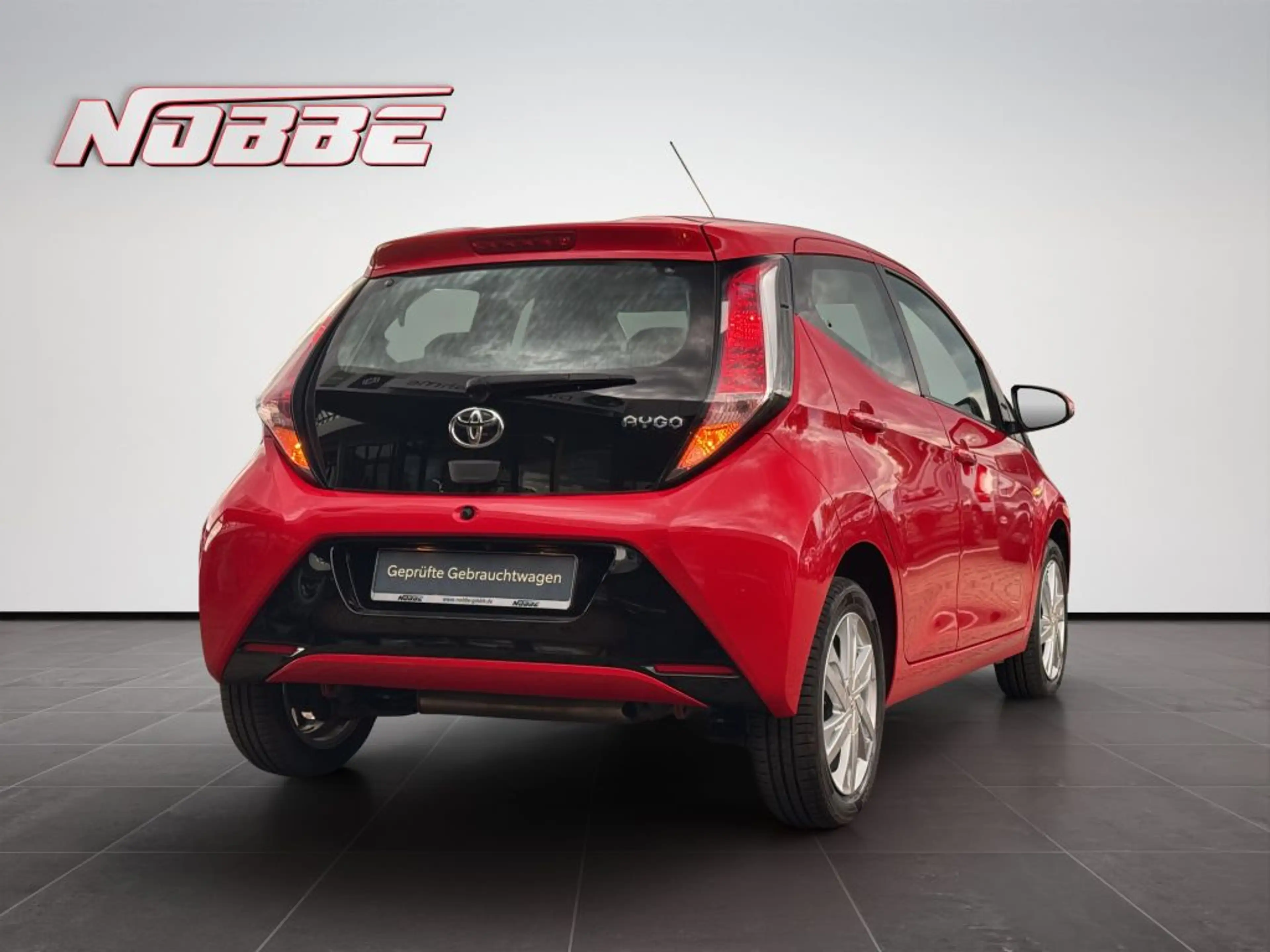 Toyota Aygo X x-play touch *Kamera+Klima+Allwetter* — photo 5