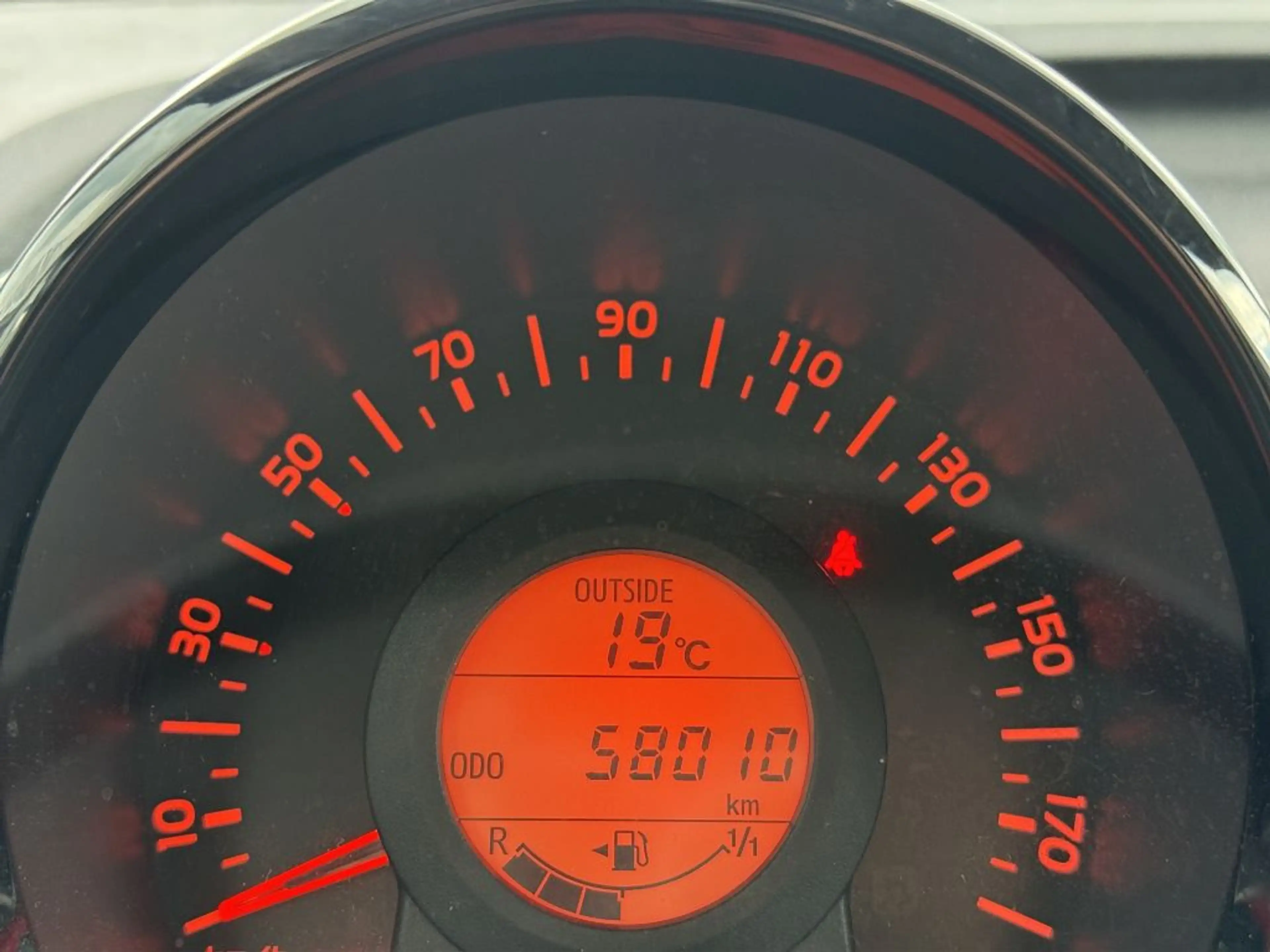 Toyota Aygo X x-play touch *Kamera+Klima+Allwetter* — photo 11