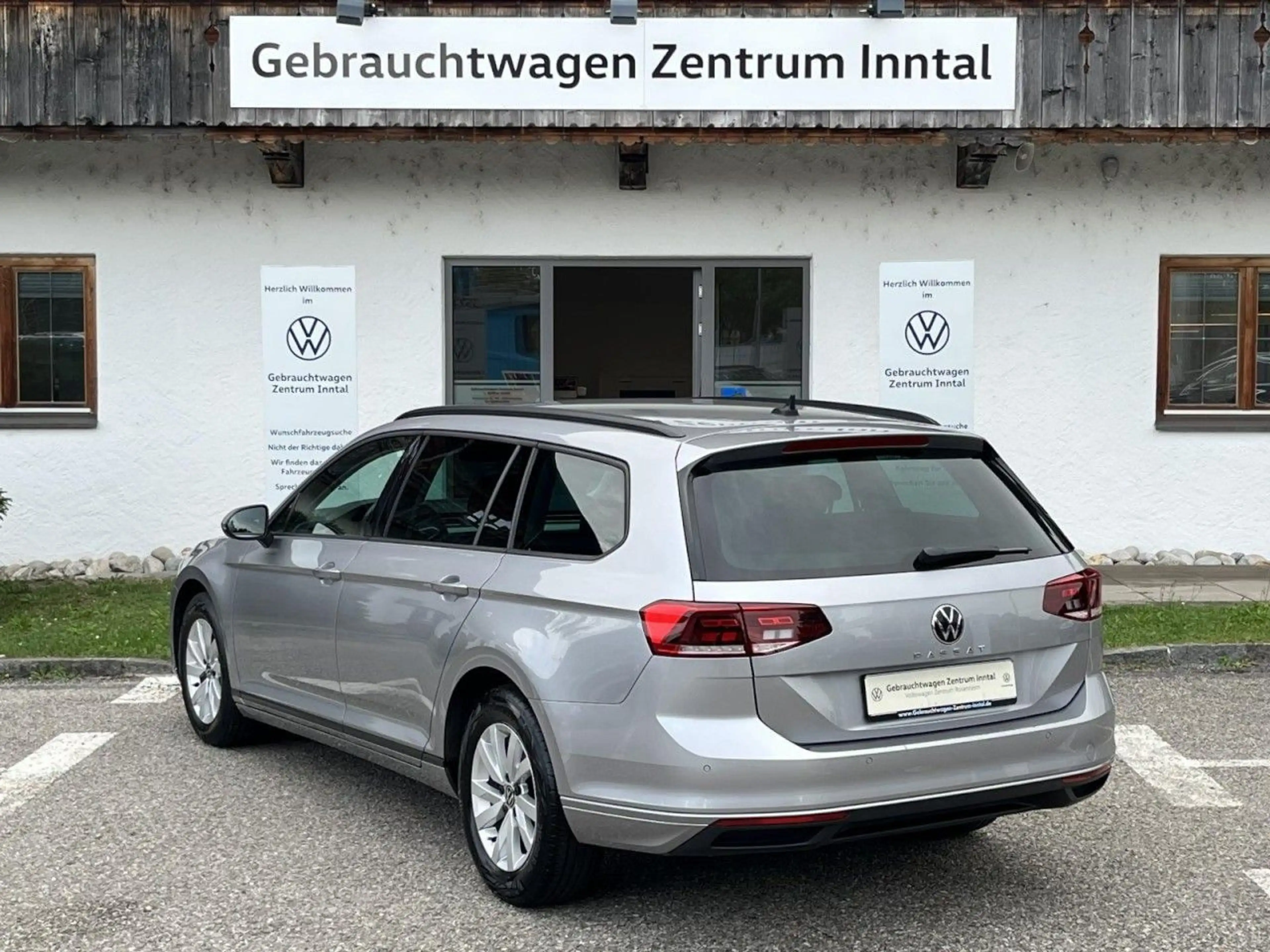 Volkswagen Passat Variant 2,0 TDI DSG (Navi+ACC+LED) — photo 6