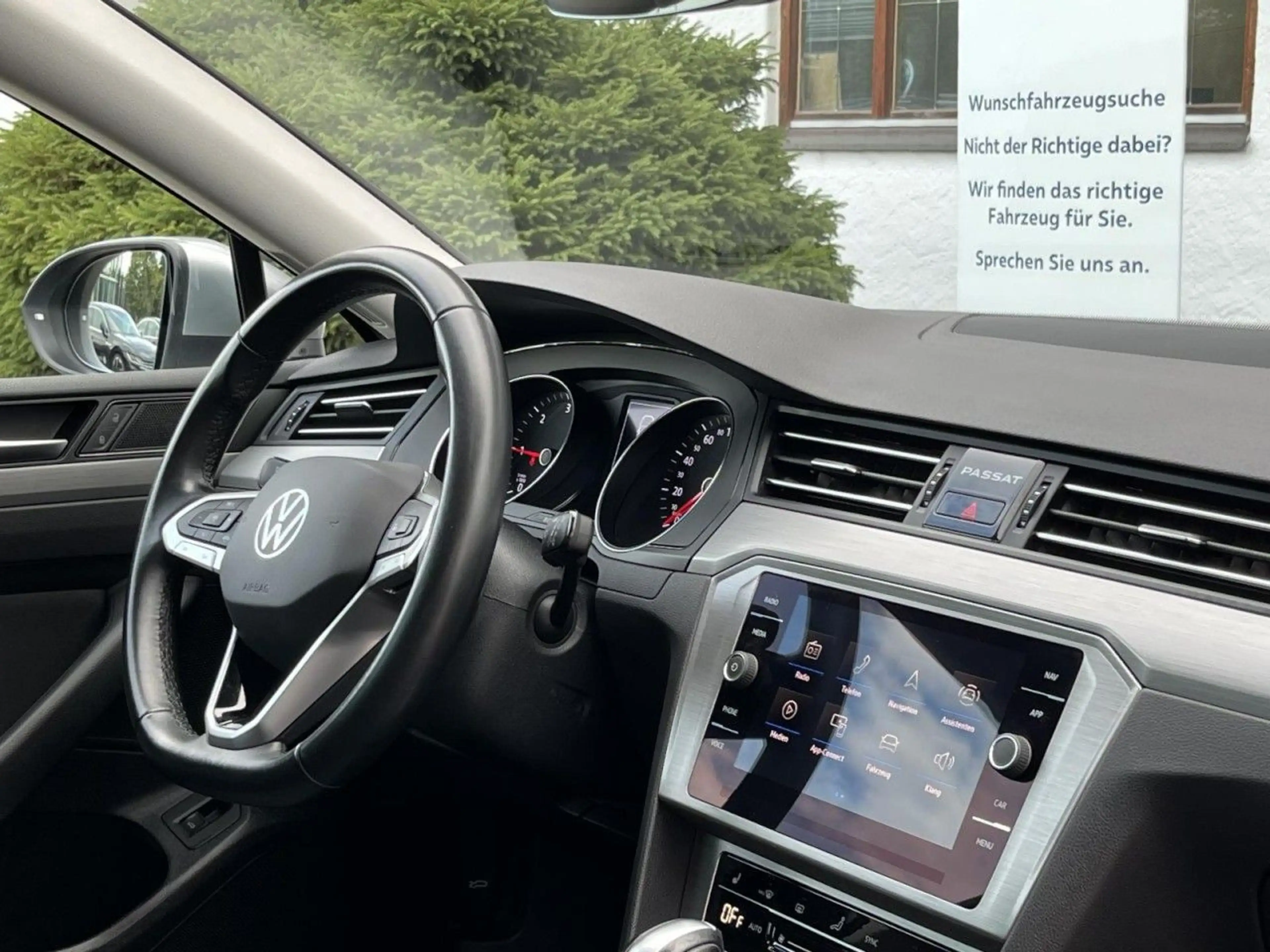 Volkswagen Passat Variant 2,0 TDI DSG (Navi+ACC+LED) — photo 14