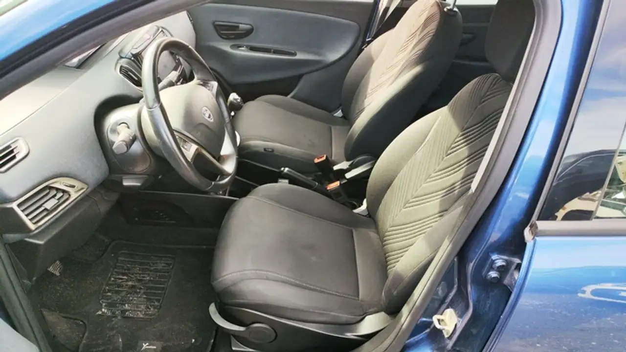 Lancia Ypsilon 2022