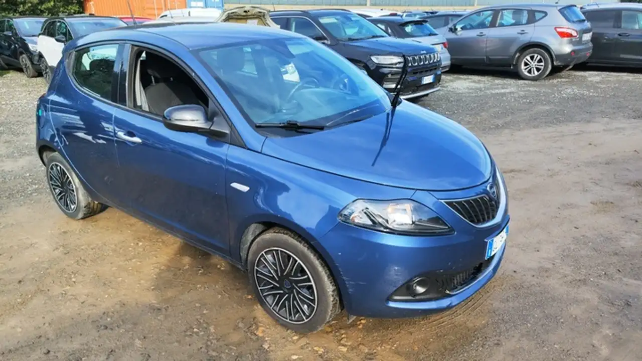 Lancia Ypsilon 2022