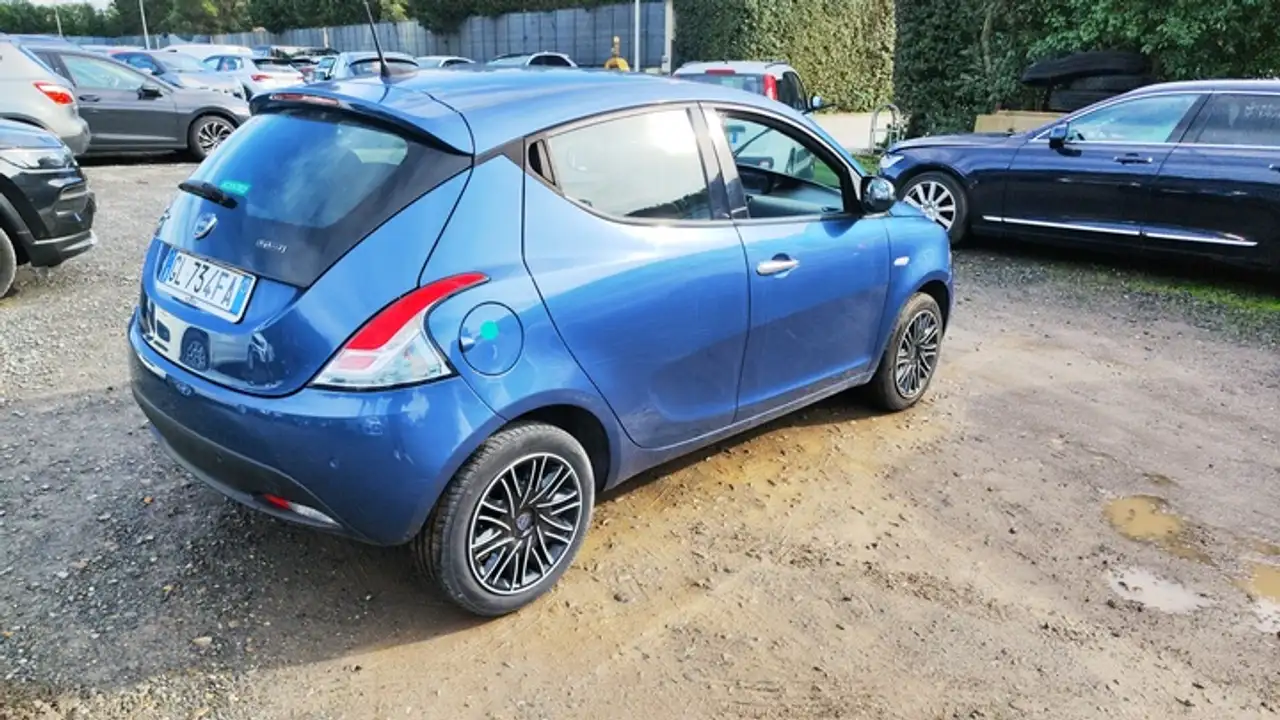 Lancia Ypsilon 2022