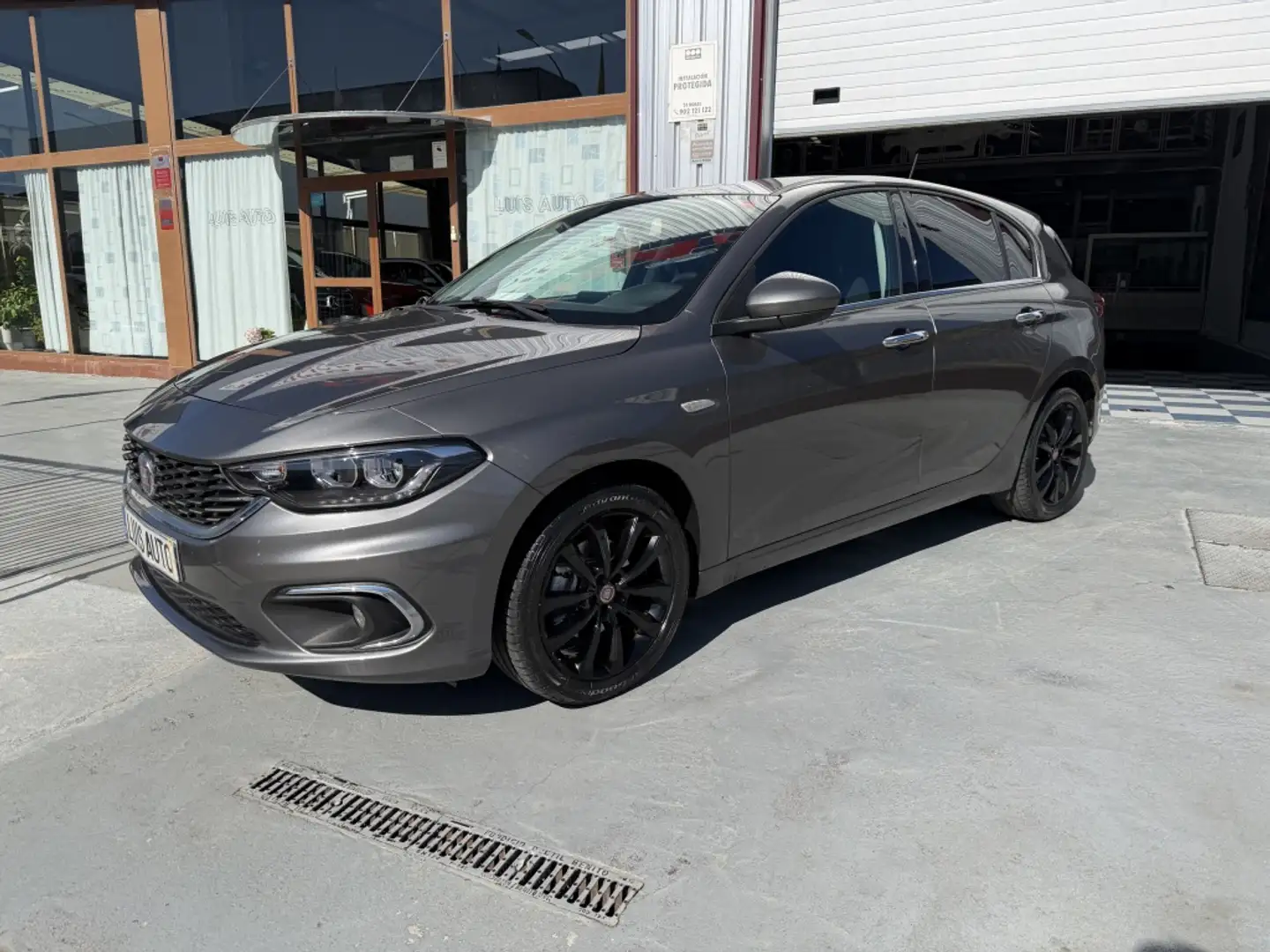 Fiat Tipo 1.4 Street Gris - 1