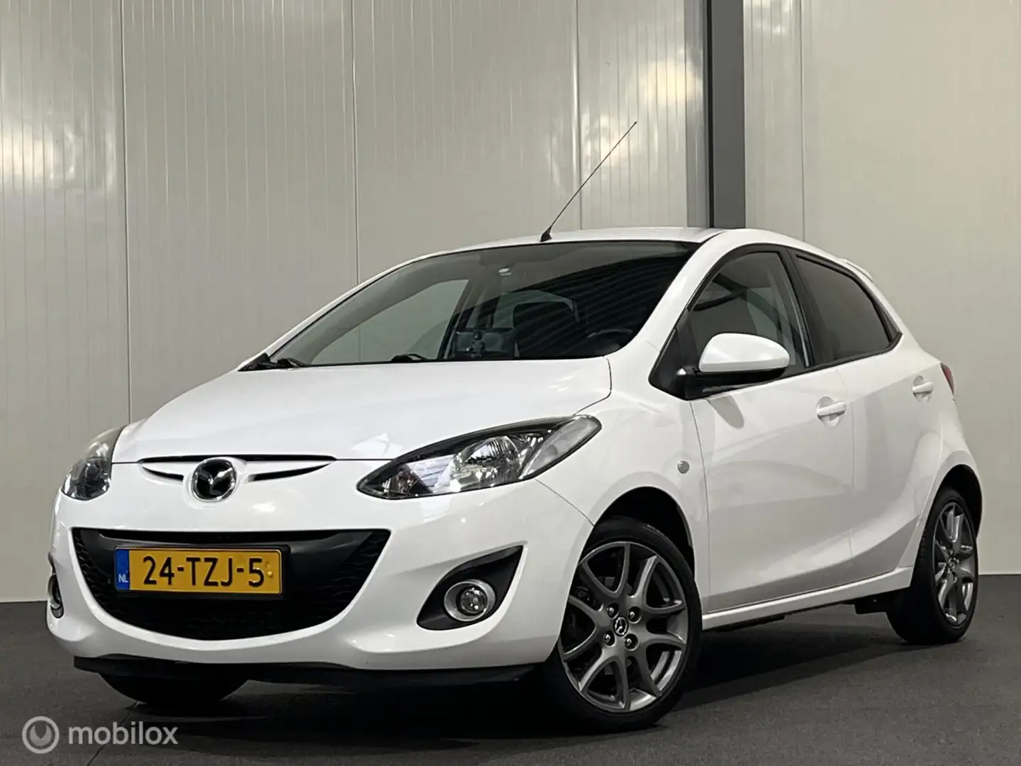 Mazda 2 1.3 Navigator GT Bi-fuel [ NAP Carplay LM ] Weiß - 1