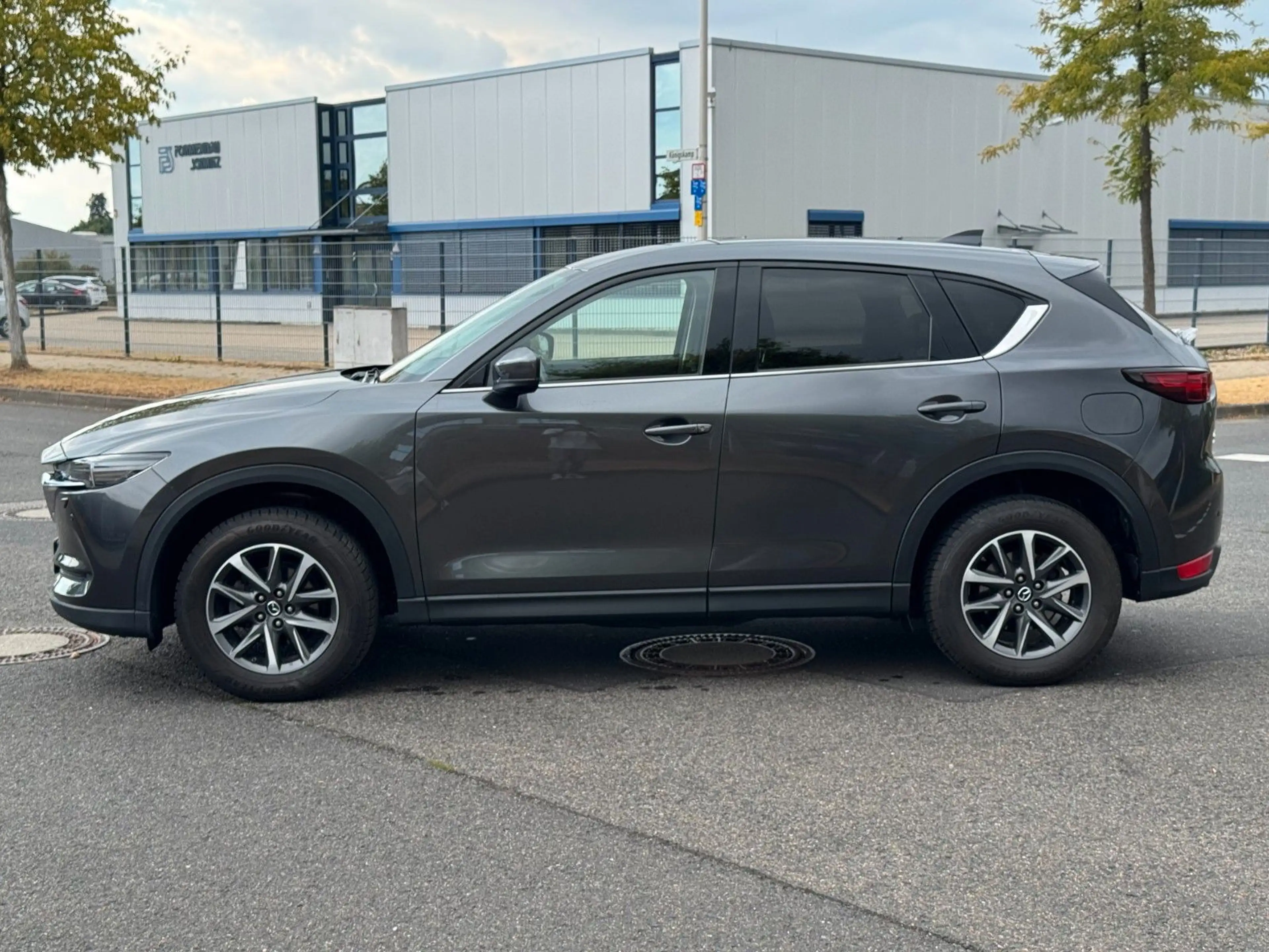 Mazda CX-5 Sports-Line AWD *Autom.*Navi*Leder*1-Hand* — photo 2