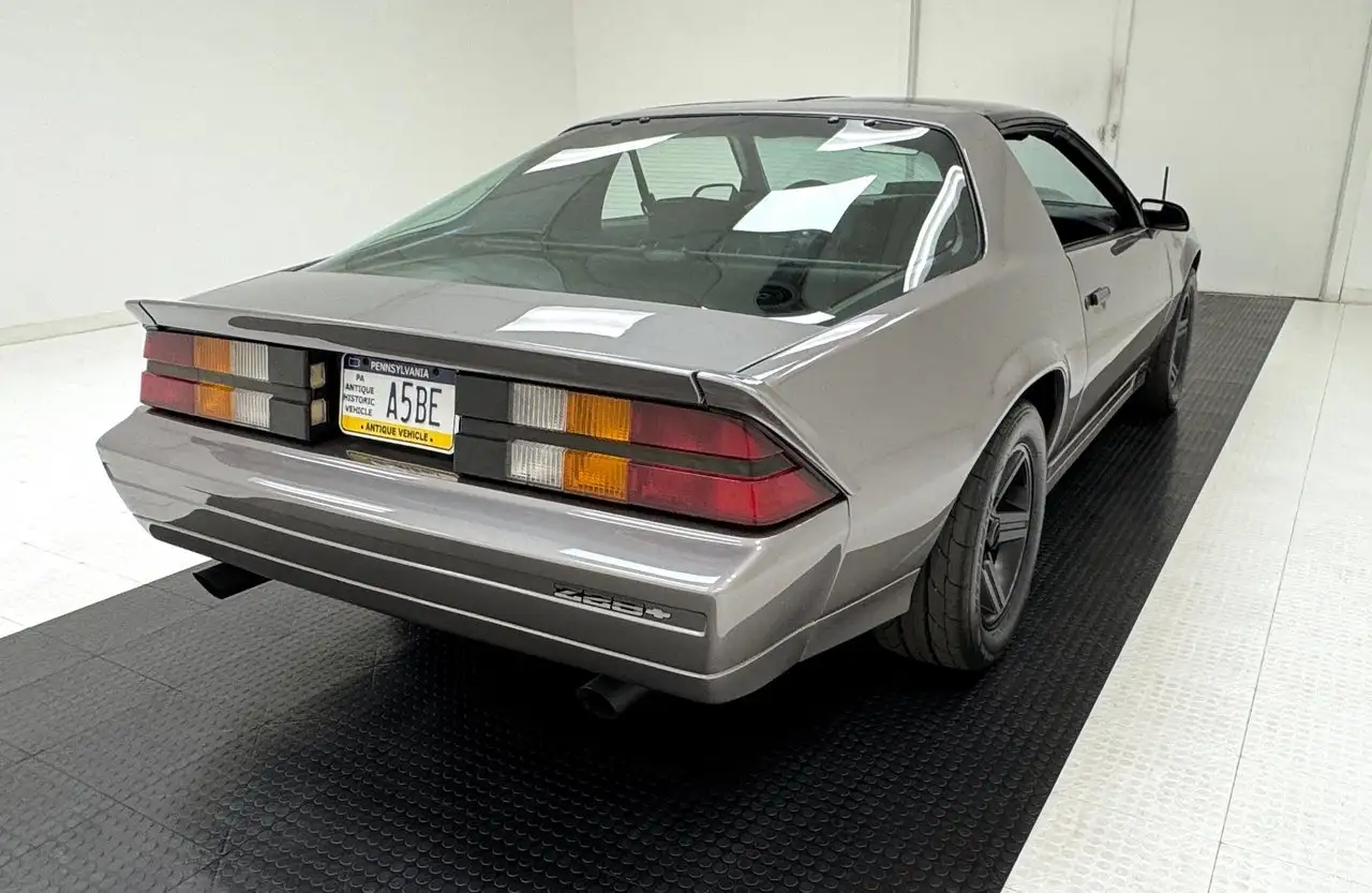 Chevrolet Camaro Z28 Coupe, foto 8