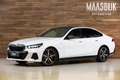 BMW 550 5-serie 550e xDrive M-Sport Pro|Ventilatie|Pano|H& Wit - thumbnail 1