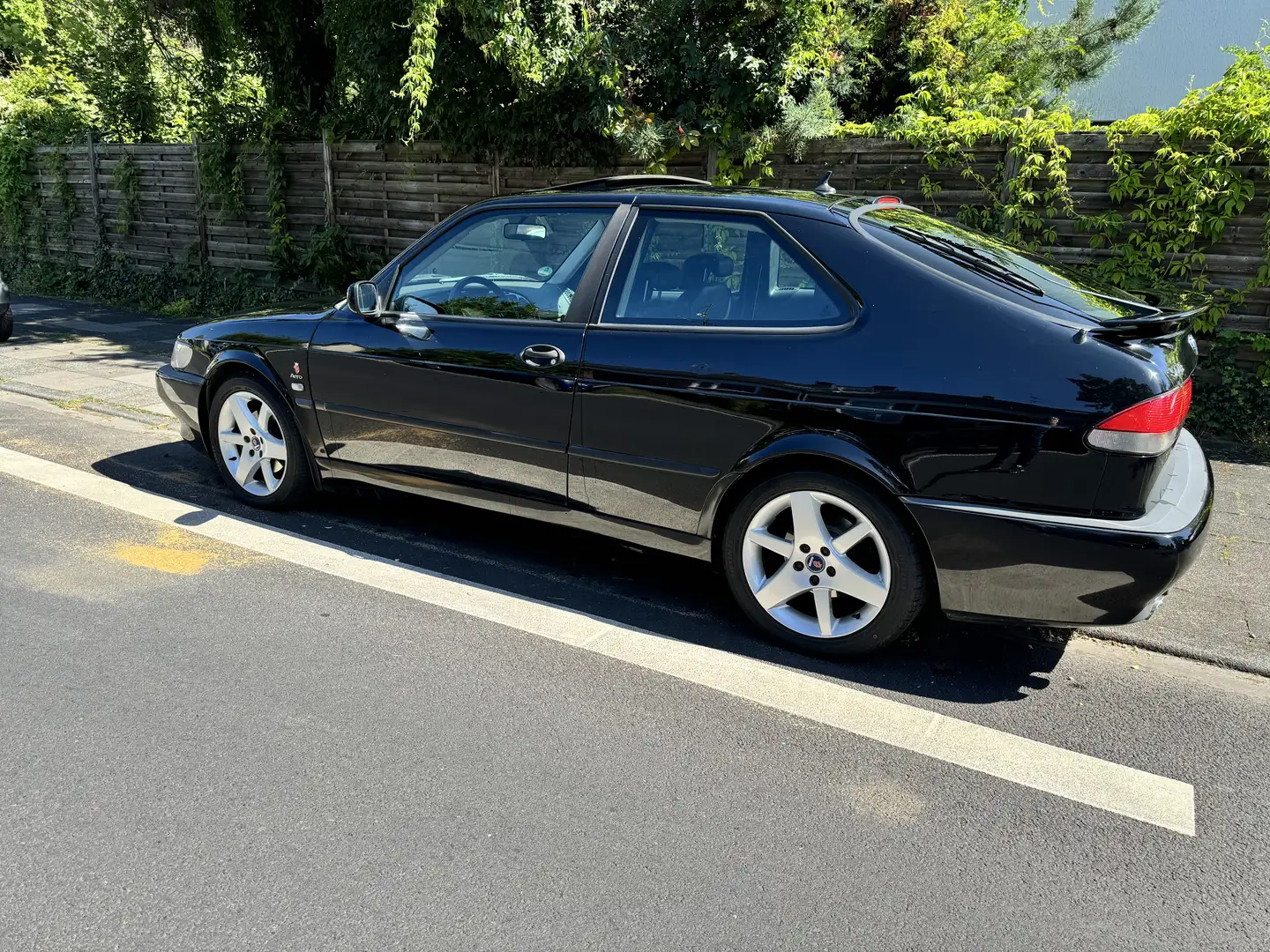 Saab 9-3 2.0 Turbo Aero Schwarz - 2