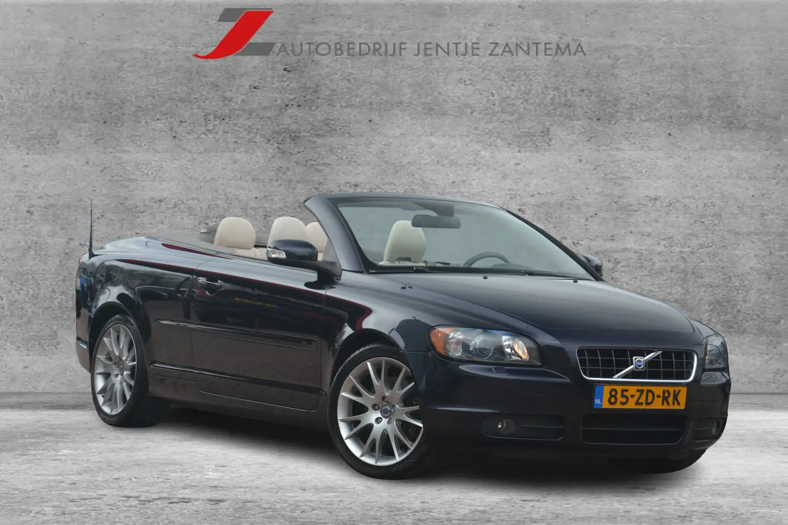 Volvo C70 Convertible 2.4 D5 Summum | Navigatie | Xenon | Me Negro - 1